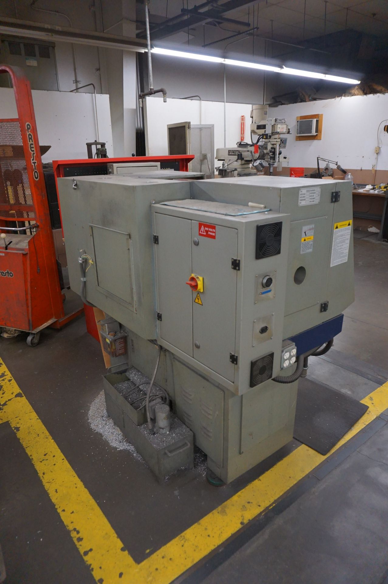 CNC 1315 EZIII LATHE, S/N 1207304 *NOT RUNNING* **Rigging provided exclusively by Golden Bear - Image 5 of 6