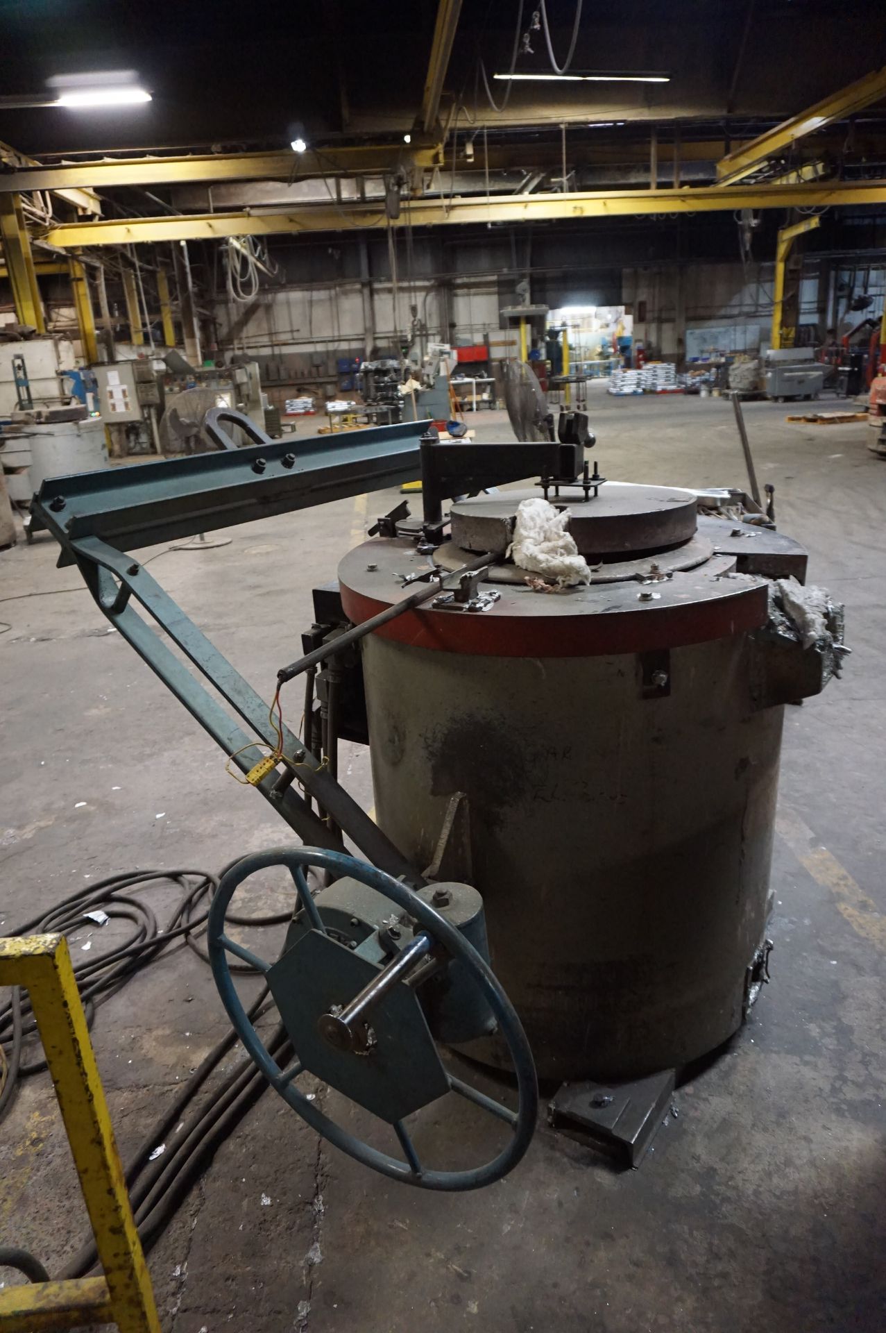 MORGAN MODEL EL 300 LADLE FURNACE, ALUMINUM MELTING, 600 LBS CAPACITY, 21 KW WITH CONTROLS **Rigging - Image 2 of 4