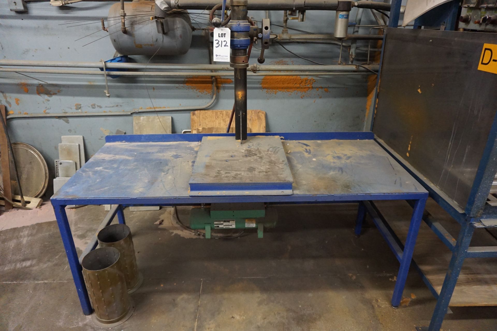 REDFORD CARTIDGE BENCH CORE BLOWER ON 24" X 33" X 33" TABLE **Rigging provided exclusively by Golden