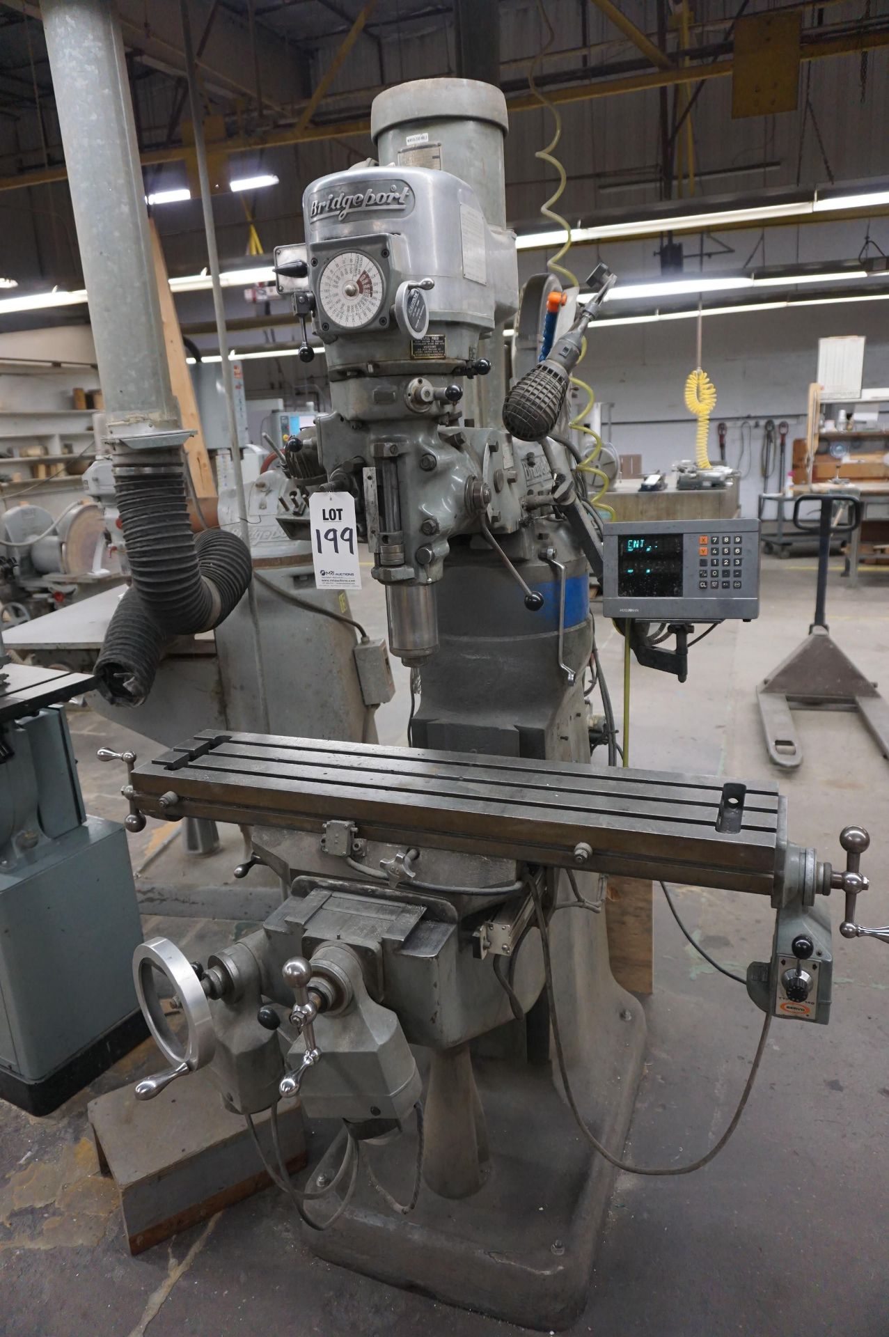 BRIDGEPORT MILLING MACHINE, S/N J175212, HEIDENHAIN CONTROL **Rigging provided exclusively by Golden