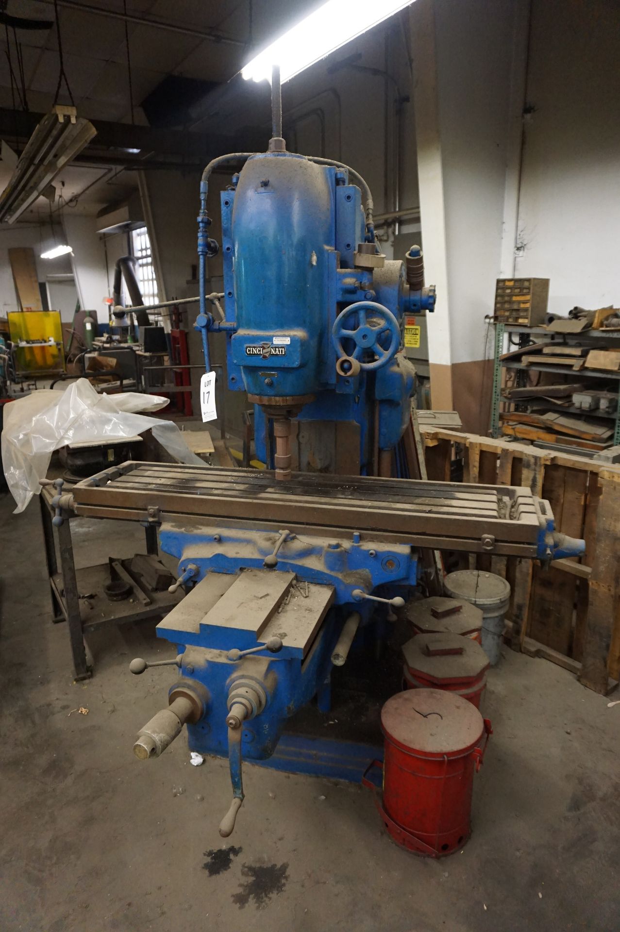 CINCINNATI VERTICAL MILLING MACHINE, NO.3 *LOCK OUT TAGGED UNTESTED* **Rigging provided