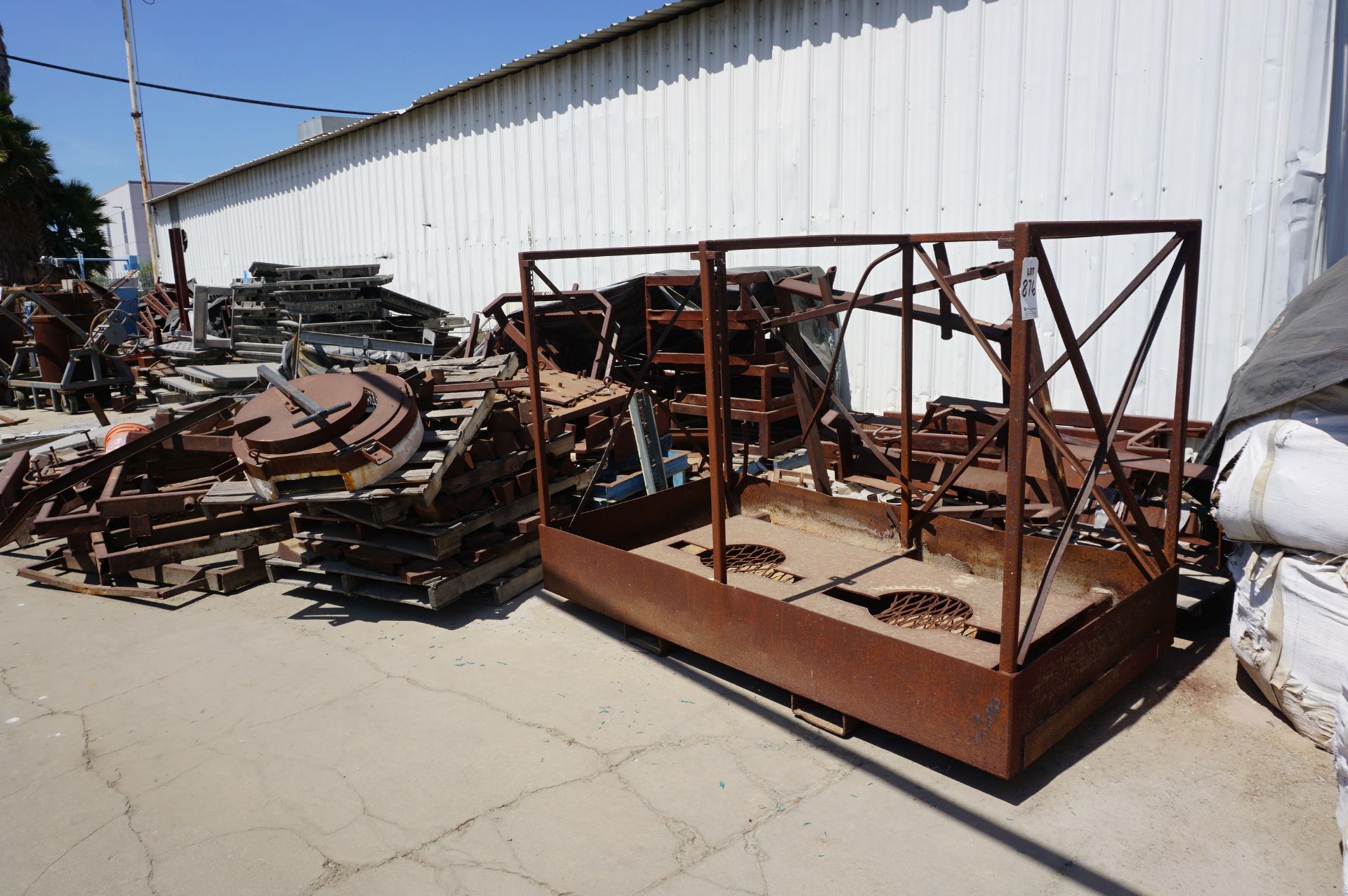 LARGE QUANTITY OF STEEL AND ALUMINUM SCRAP TO INCLUDE BUT NOT LIMITED TO: STEEL RACKS, STEEL