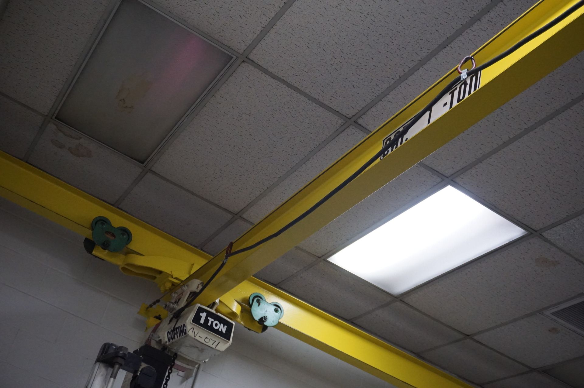 OVERHEAD CRANE TO INCLUDE: COFFING 1 TON HOIST, HOIST TROLLEY, BRIDGE **Rigging provided exclusively - Image 3 of 3