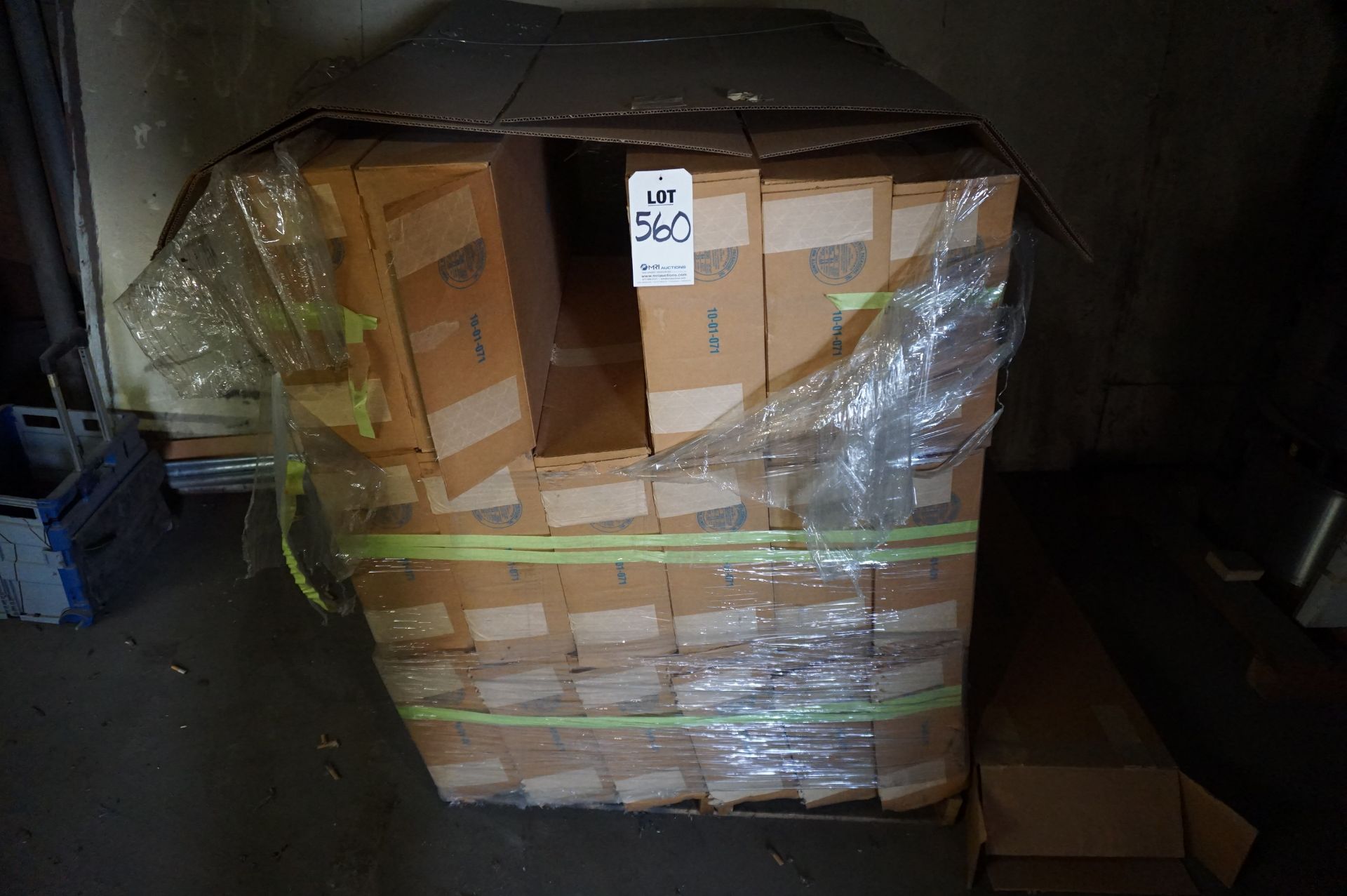 PALLET LOT TO INCLUDE: (~17) IN BOX, TRAFFIC POSTS WITH RUBBER BASES **Rigging provided