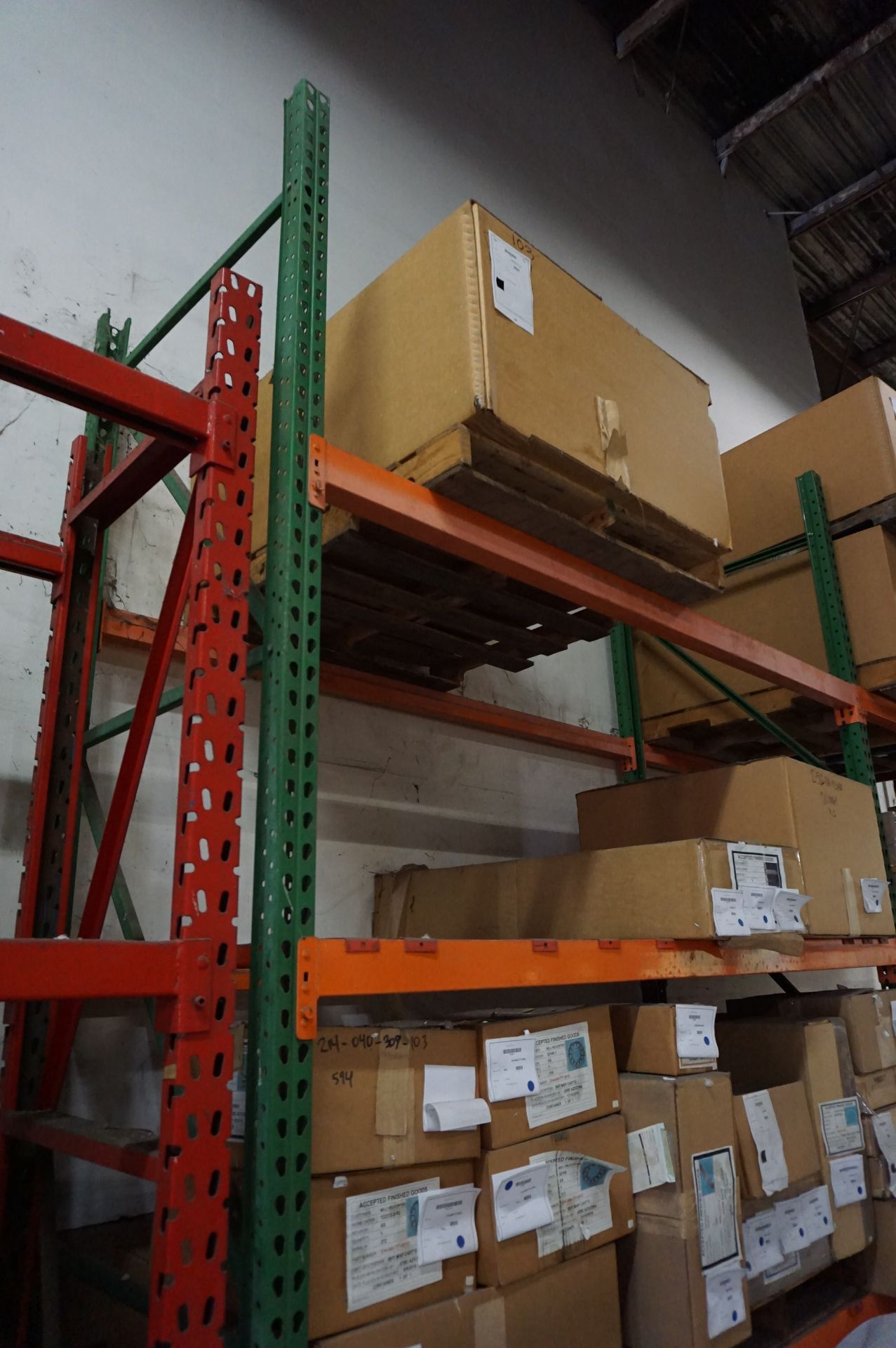 (5) SECTIONS OF PALLET RACKING, NO CONTENTS **Rigging provided exclusively by Golden Bear - Image 5 of 5