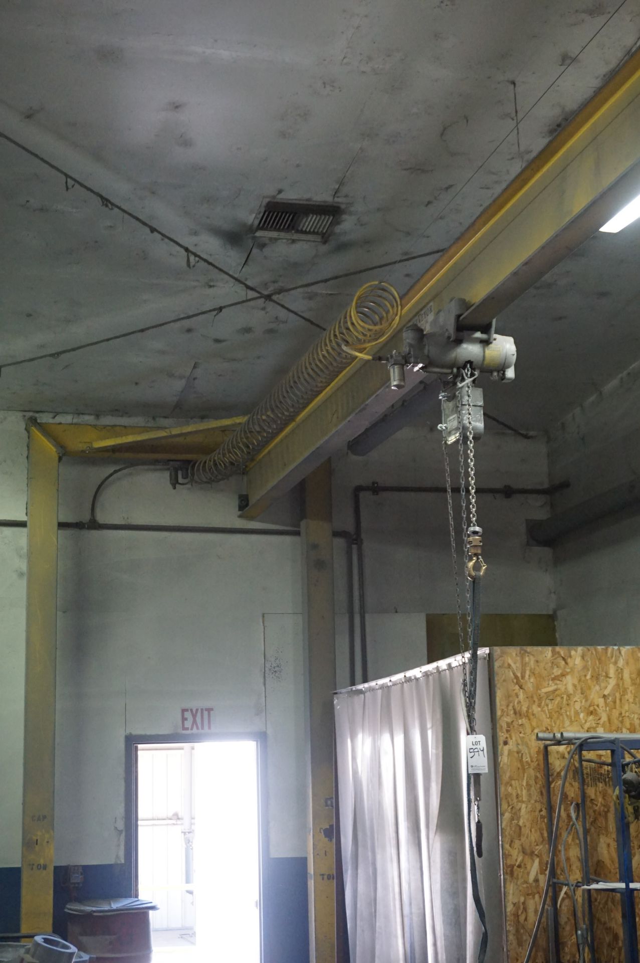 OVERHEAD CRANE TO INCLUDE: 1 TON AIR HOIST, HOIST TROLLEY. CHAIN CONTROL, BRIDGE AND SUPPORT FULL