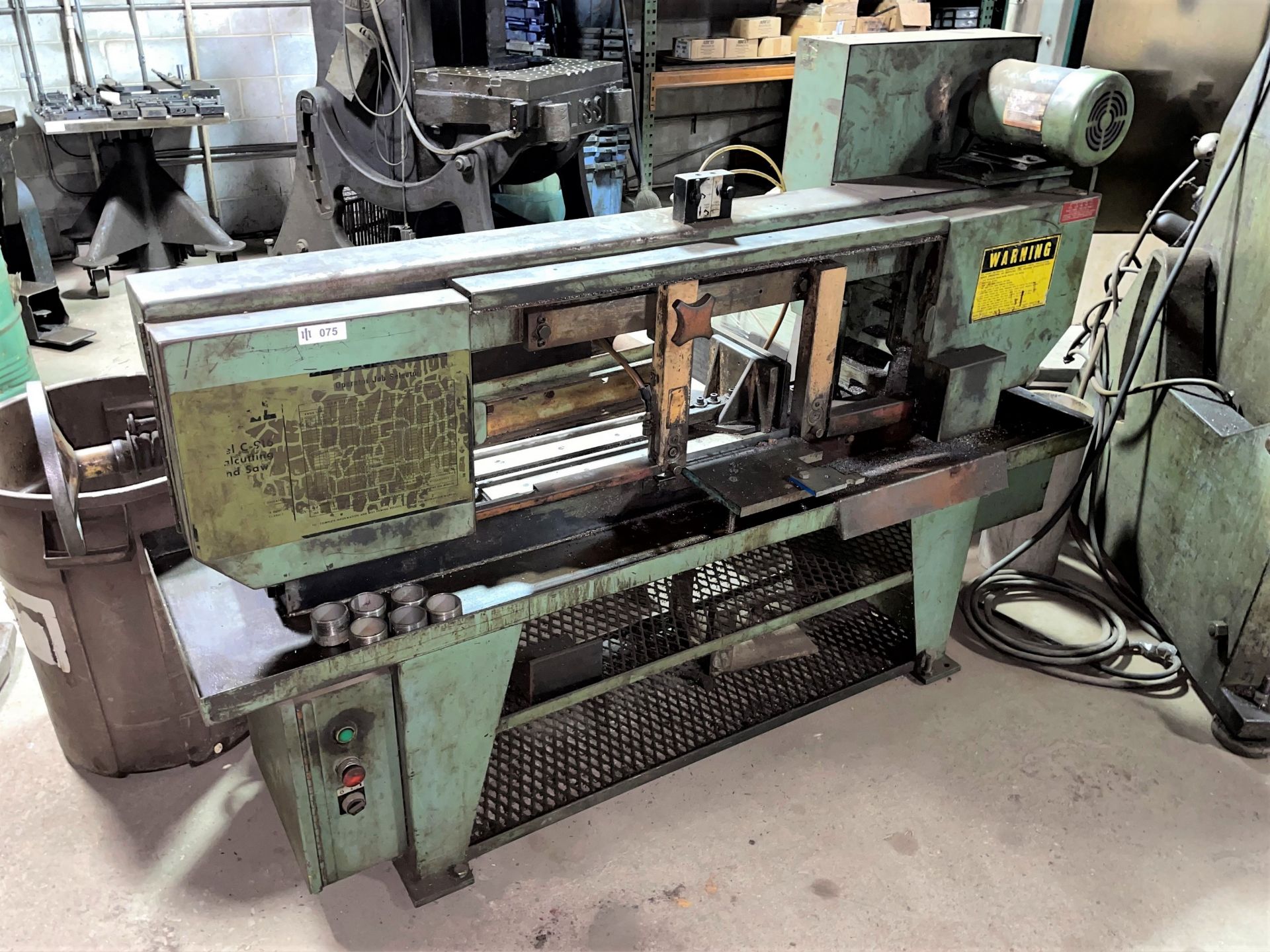 DoAll Mdl. C-916 Horizontal Band Saw