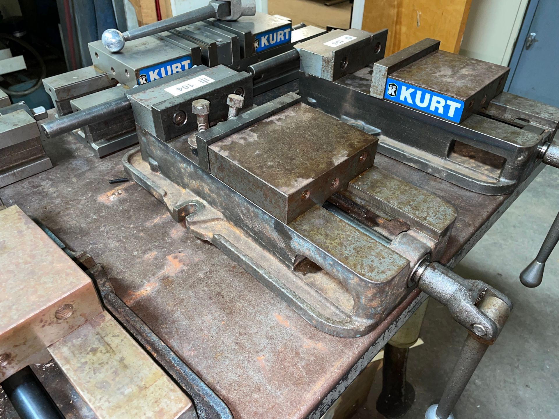 Kurt 6" Machine Vise - Image 2 of 2