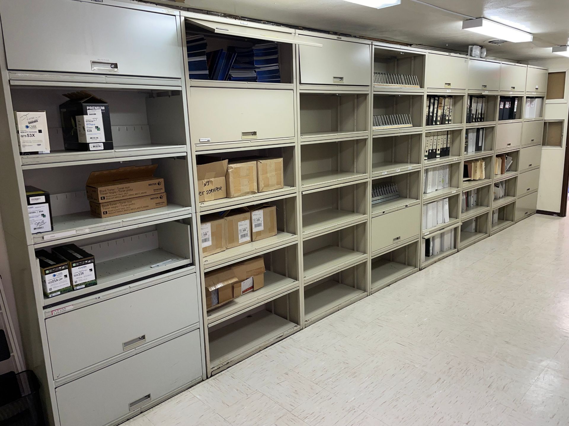 SMC Systems 10-Section Storage System - Image 2 of 3