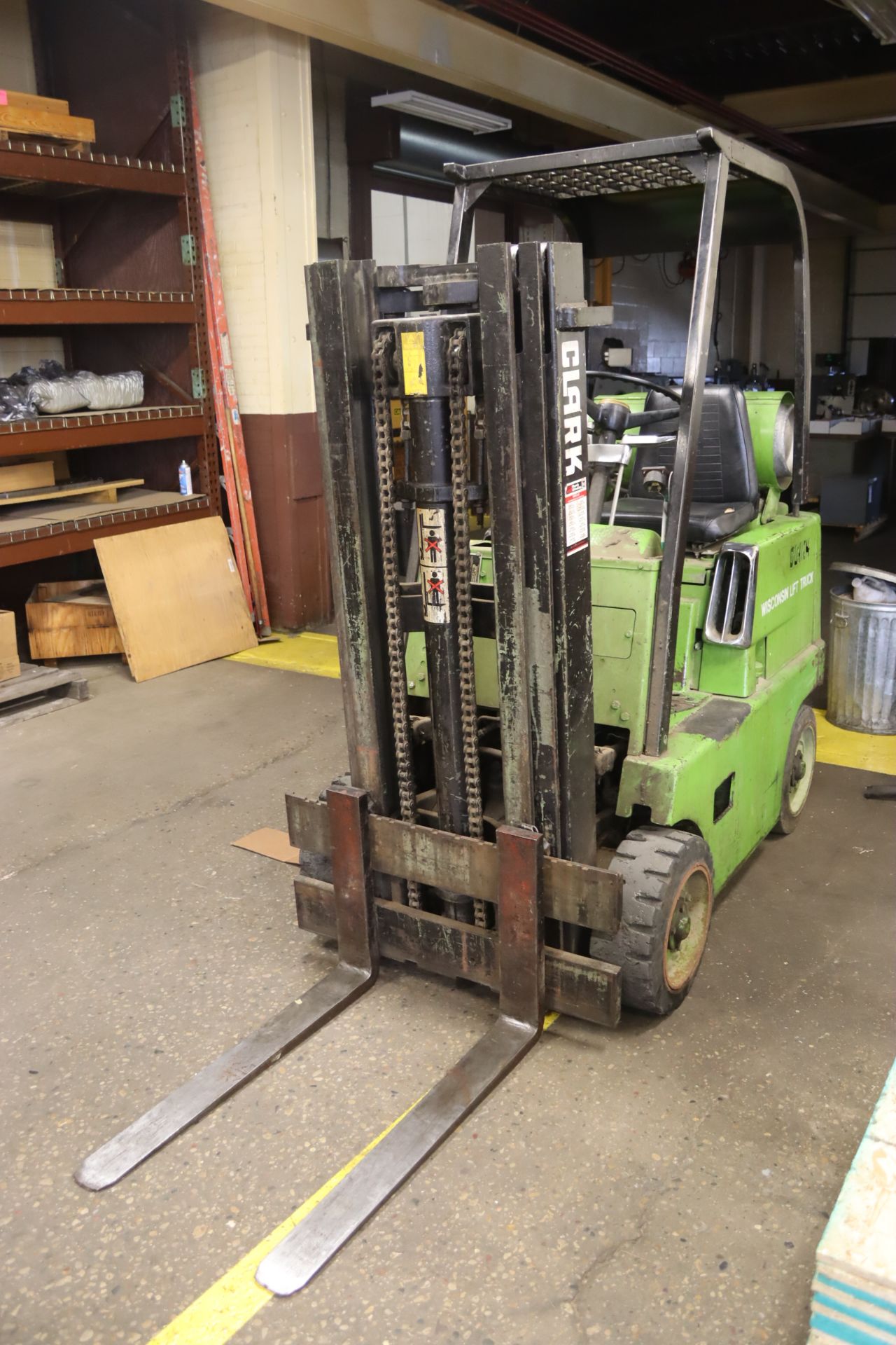 Clark Forklift, Type 79011-AU-1537, 3000# Cap. - Image 3 of 6