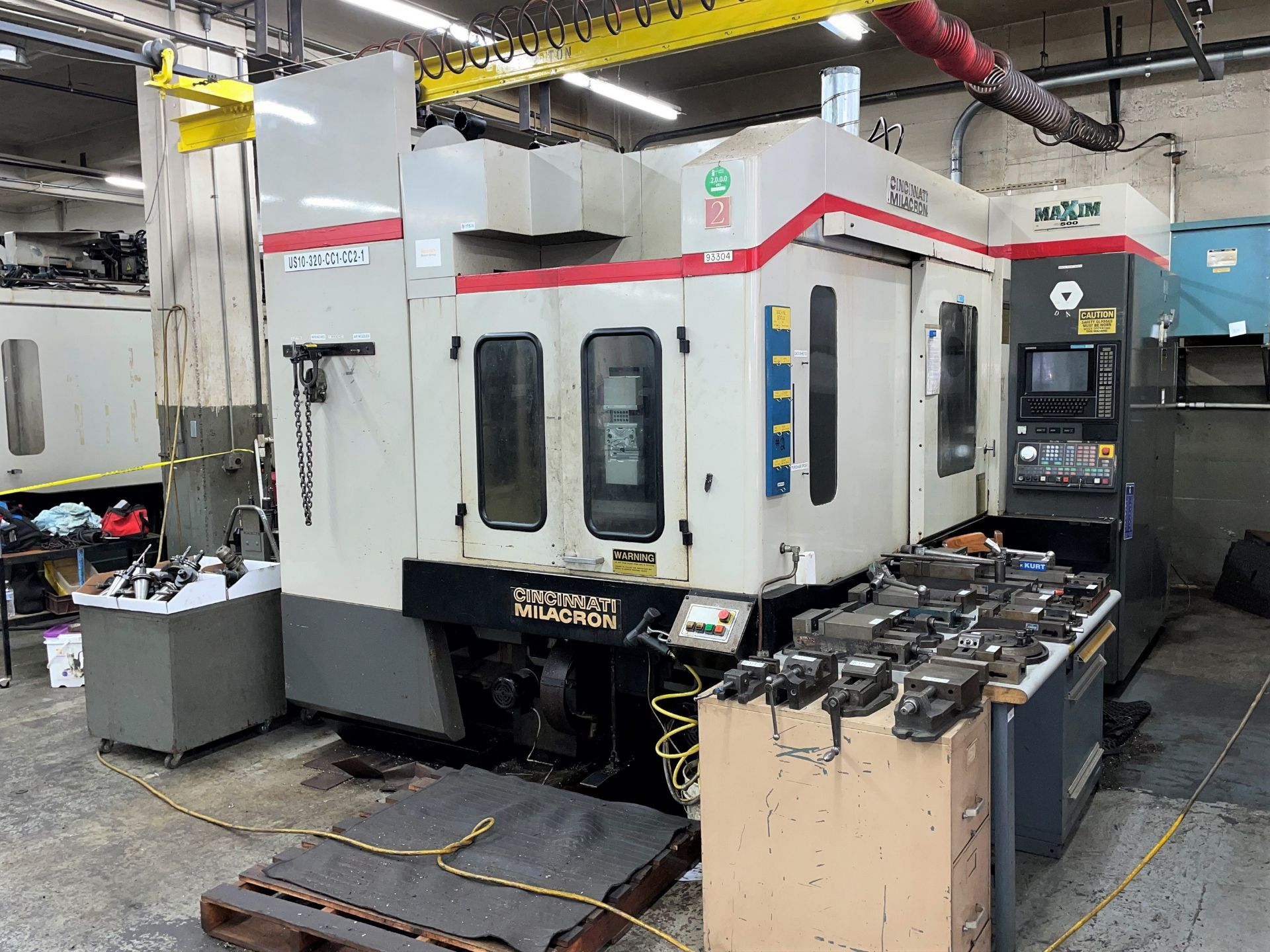 Cincinnati Milacron Maxim 500 Horizontal Machining Center