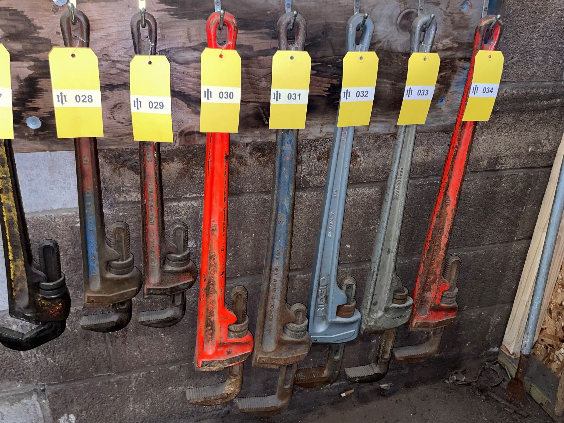 Ridge Tool 36" Pipe Wrench