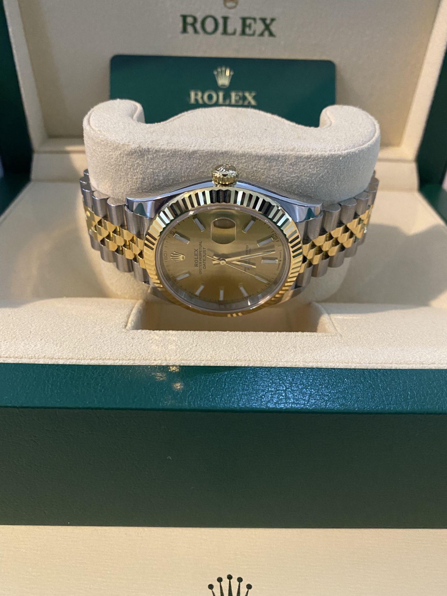 2020 DATEJUST 41 OYSTER 41MM OYSTERSTEEL AND YELLOW STEEL - Image 6 of 10