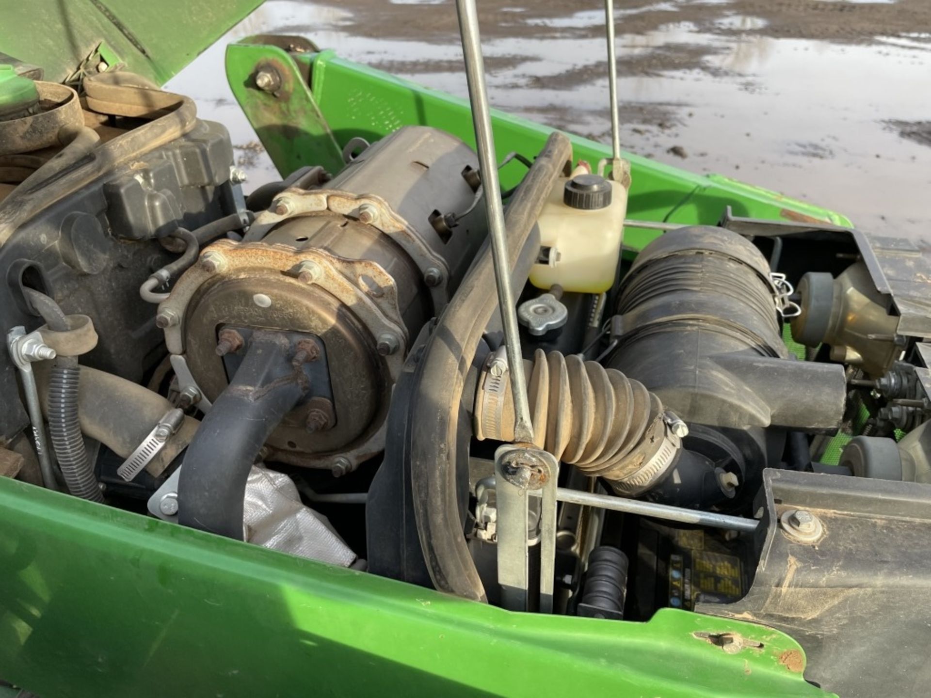 John Deere 3032E Utility Tractor - Image 19 of 22