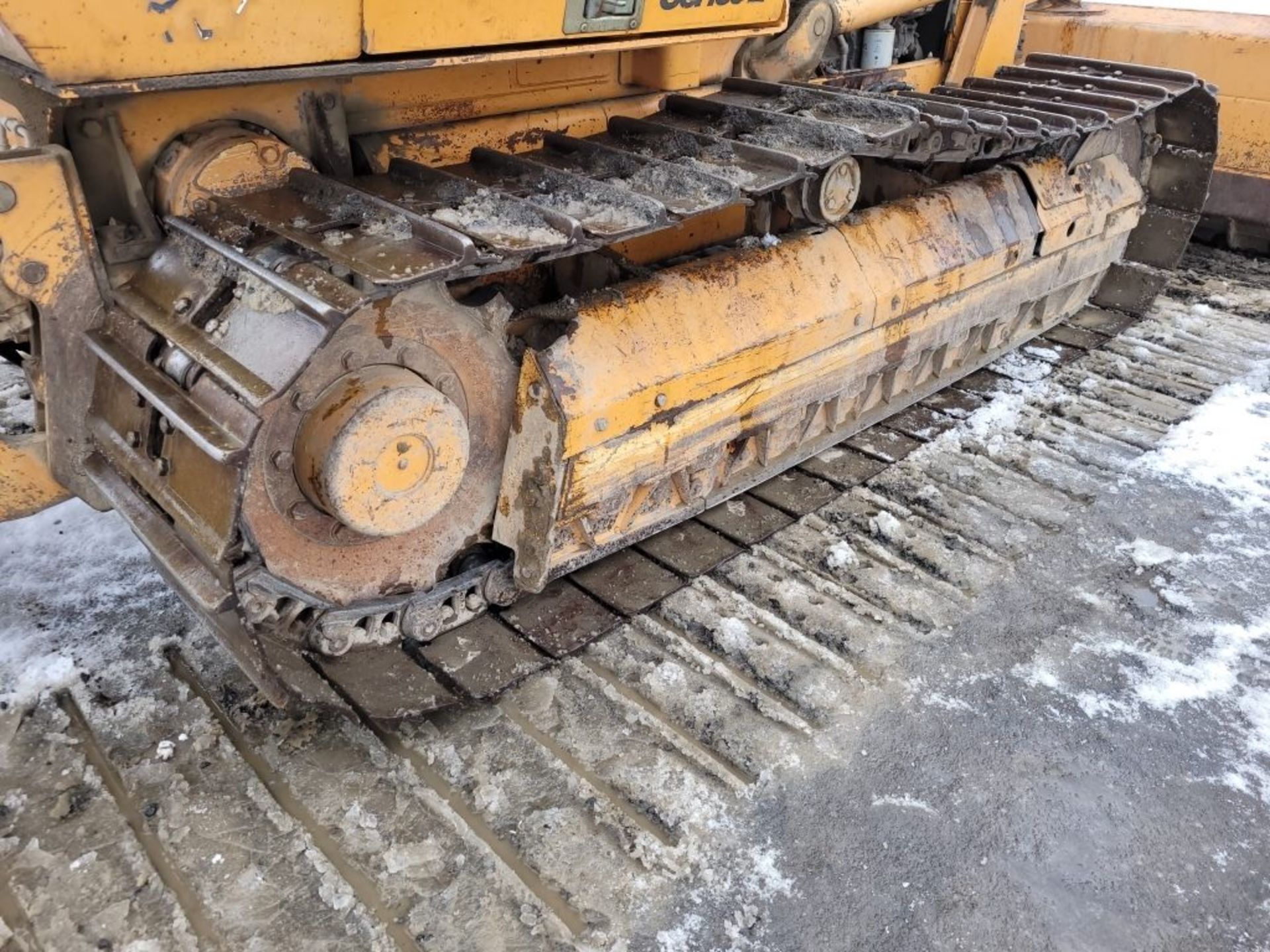 2005 Case 850K Crawler Dozer - Image 18 of 32