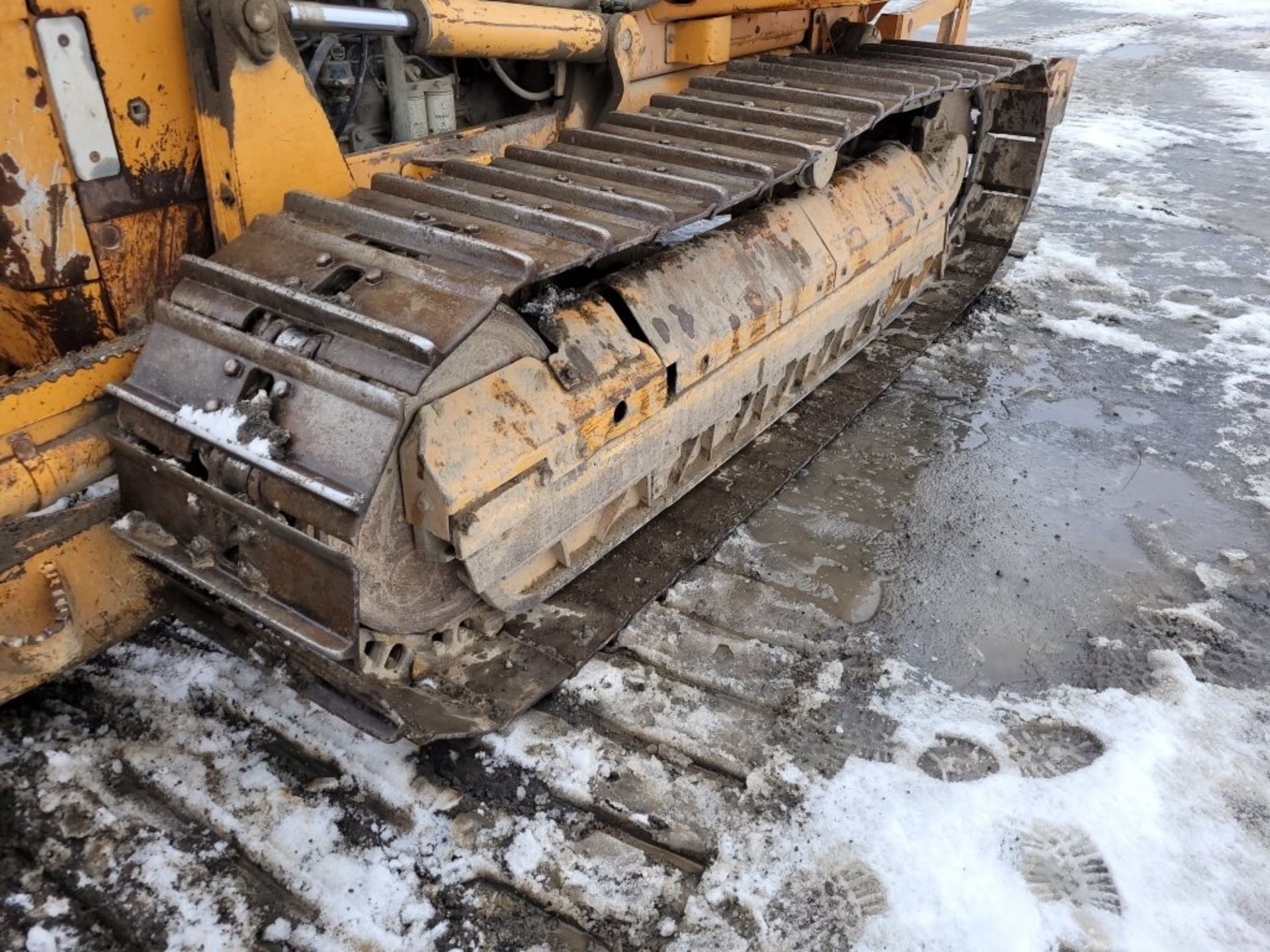 2005 Case 850K Crawler Dozer - Image 11 of 32