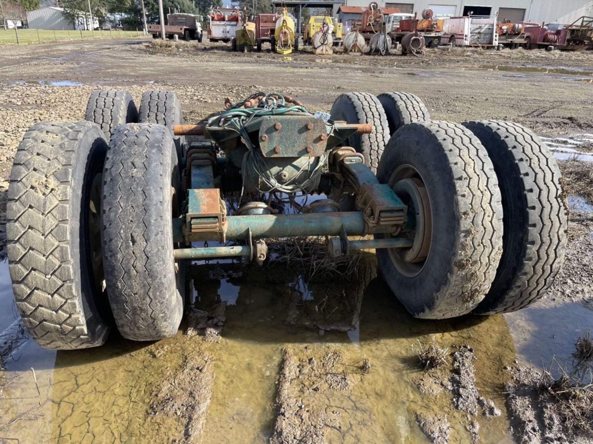 Log Truck Parts - Image 4 of 9