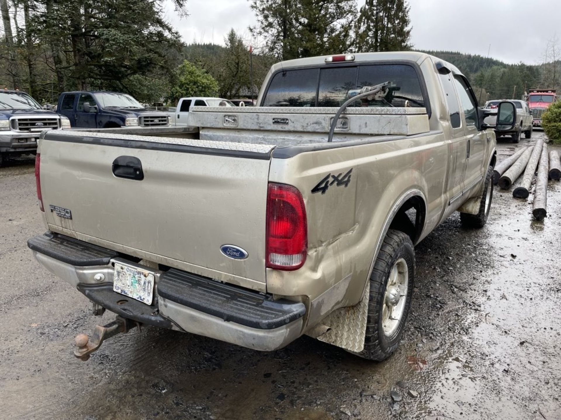 2000 Ford F250 XLT SD 4x4 Extra Cab Pickup - Image 3 of 14