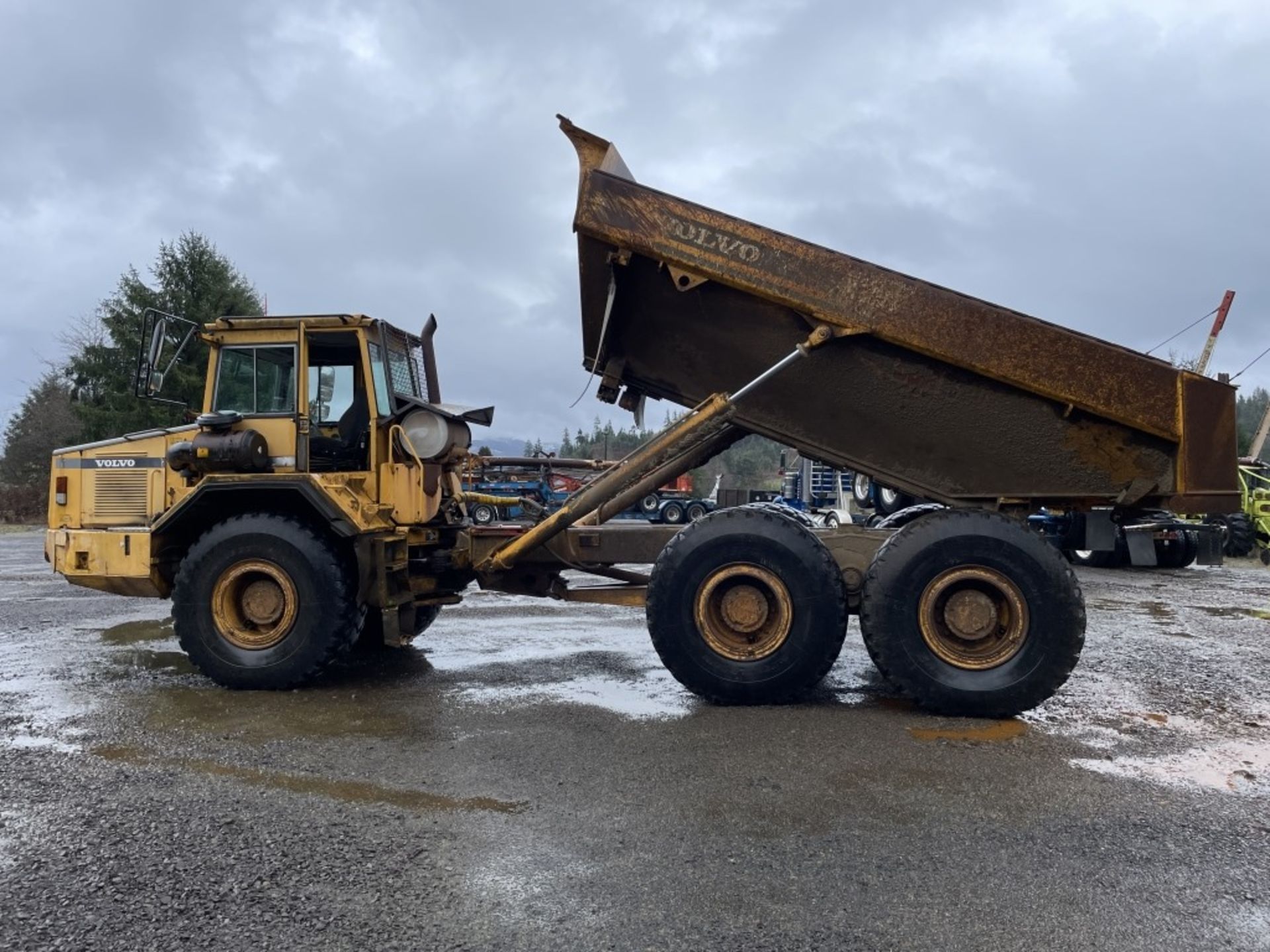 1997 Volvo A30C Articulated Haul Truck - Image 17 of 29