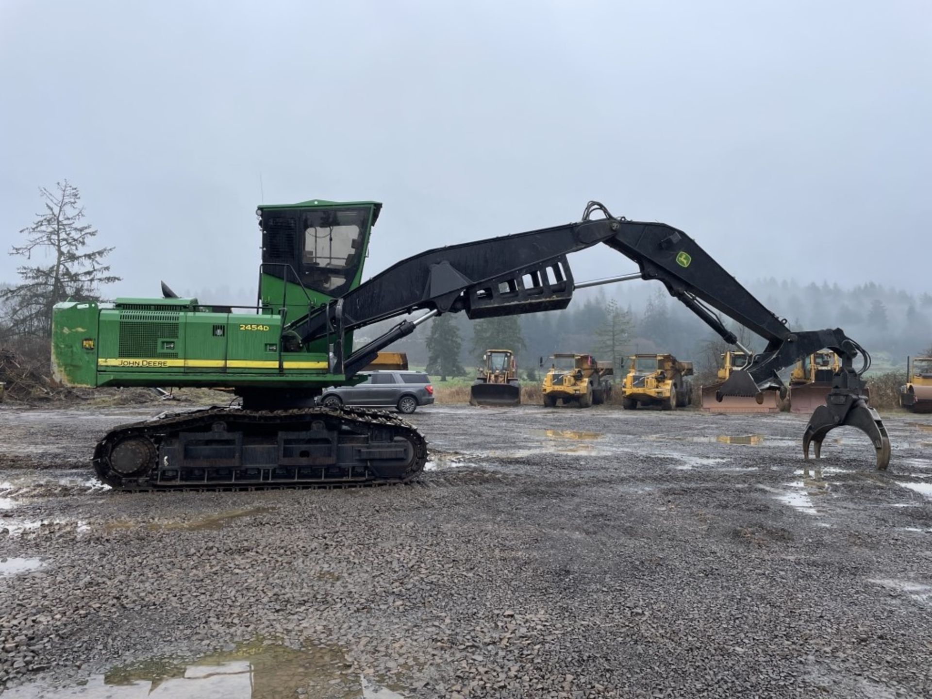 2016 John Deere 2454D Shovel Log Loader - Image 6 of 51