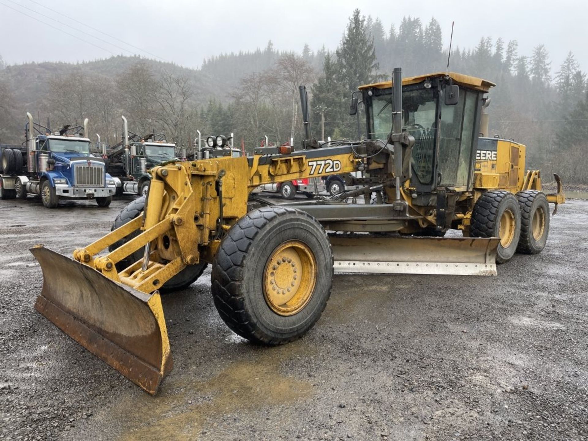 2010 John Deere 772D Motorgrader