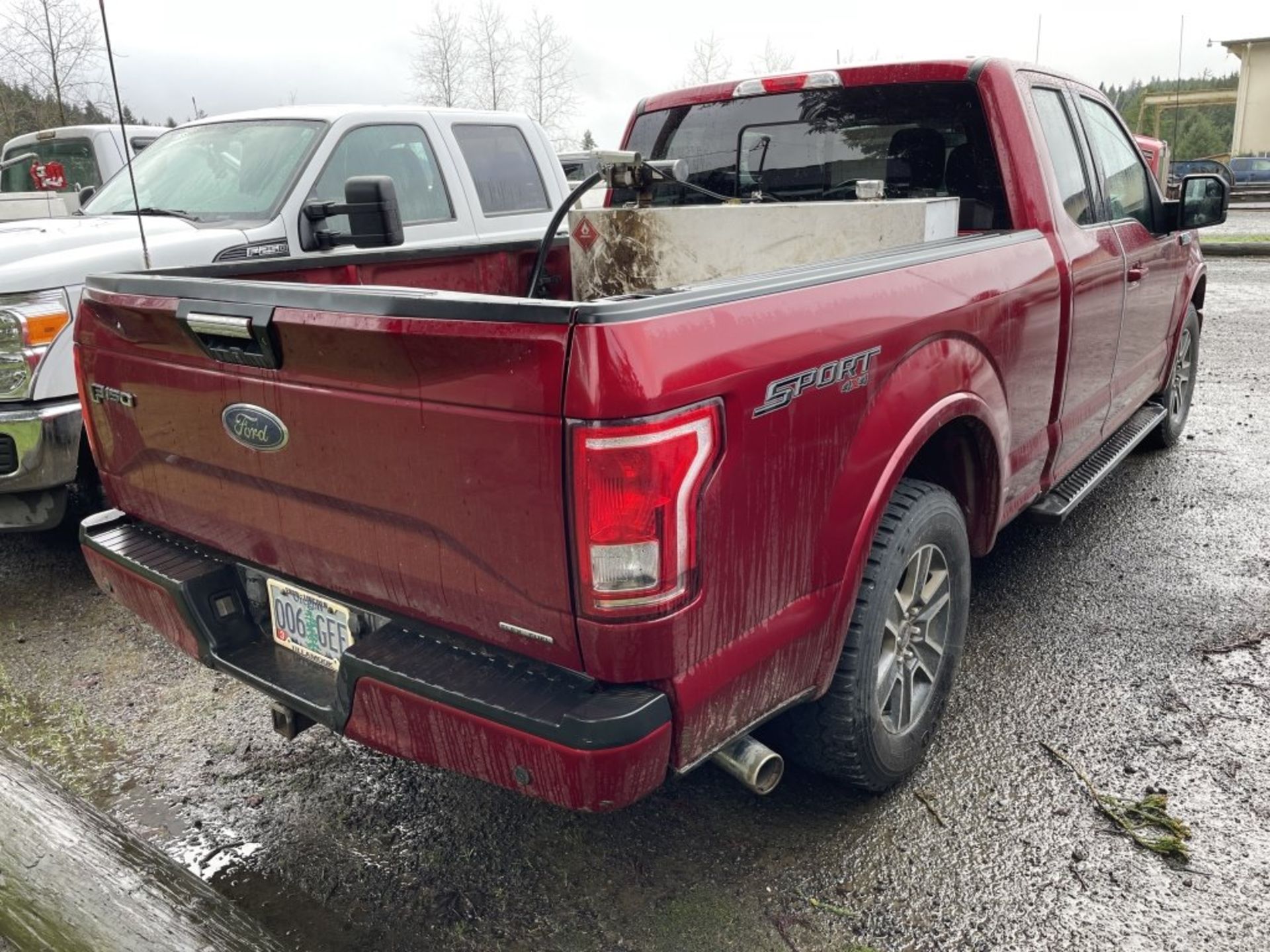2016 Ford F150 XLT 4x4 Extra Cab Pickup - Image 3 of 14