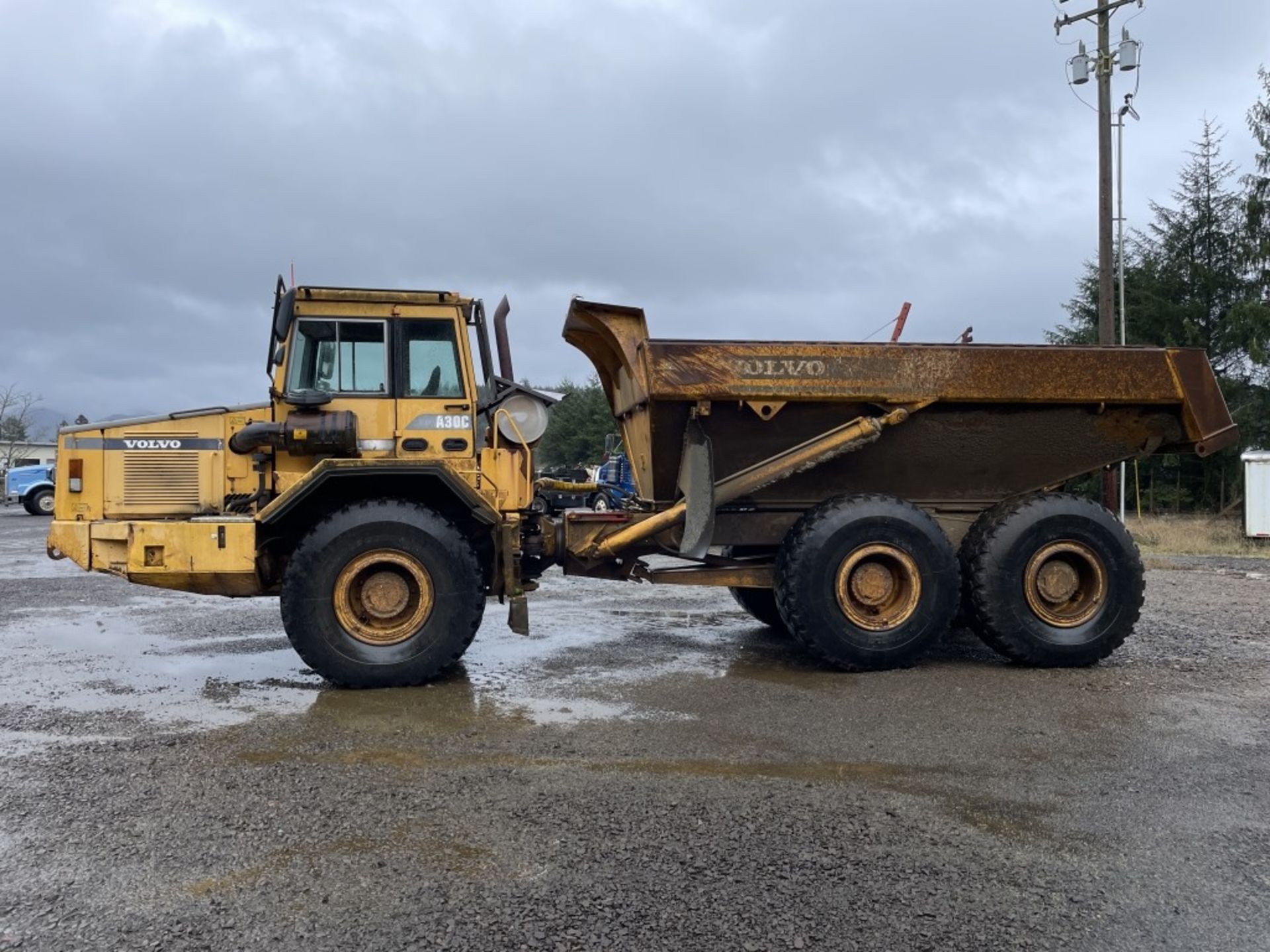 1997 Volvo A30C Articulated Haul Truck - Image 2 of 29
