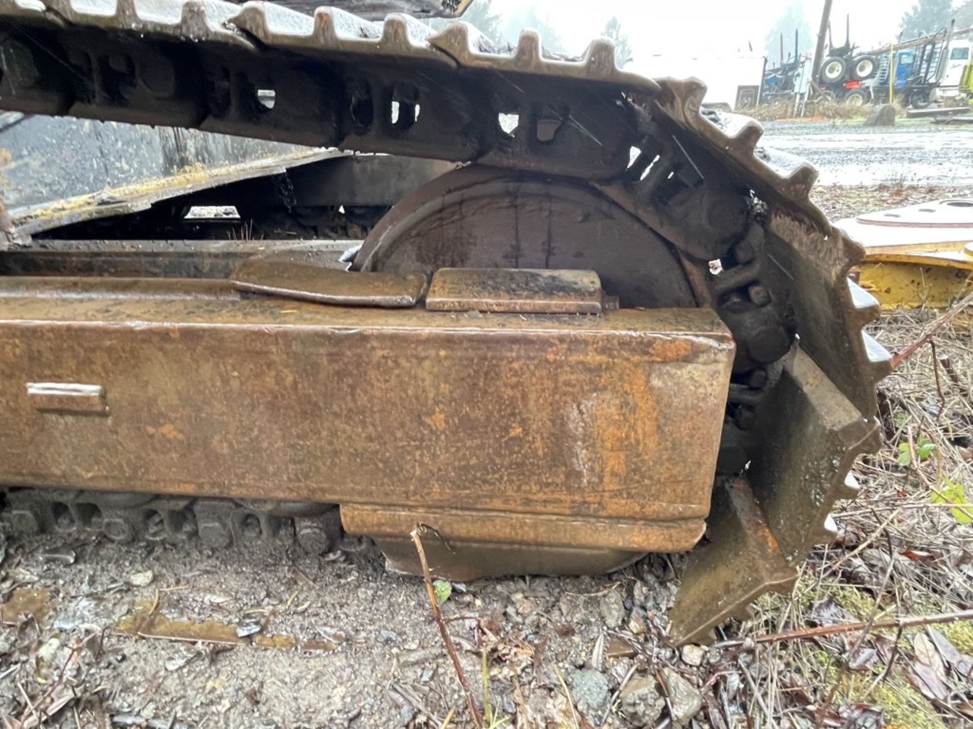 1984 Caterpillar 225 Hydraulic Excavator - Image 18 of 41