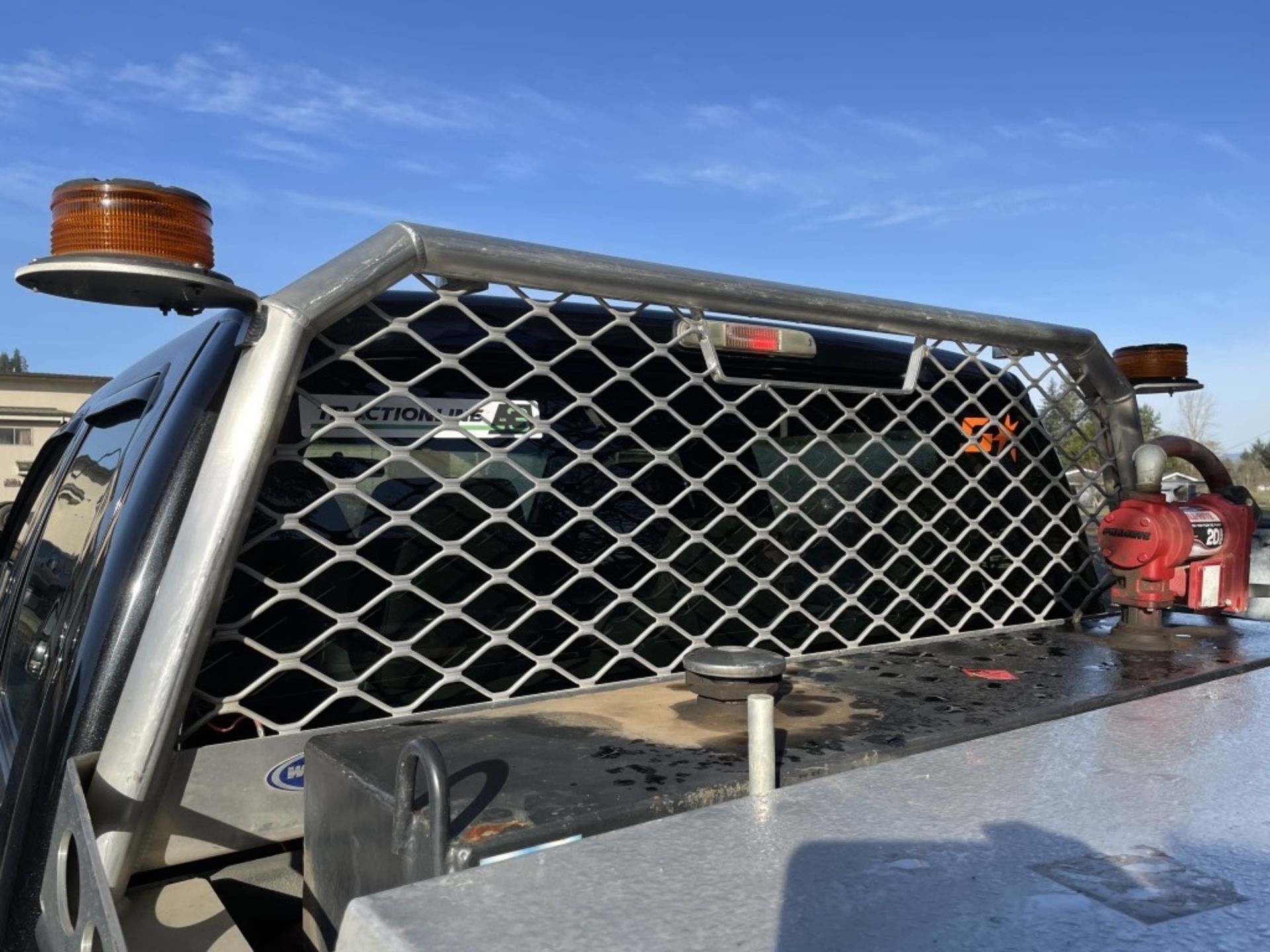 2015 Ford F350 XL SD 4x4 Crew Cab Pickup - Image 8 of 24