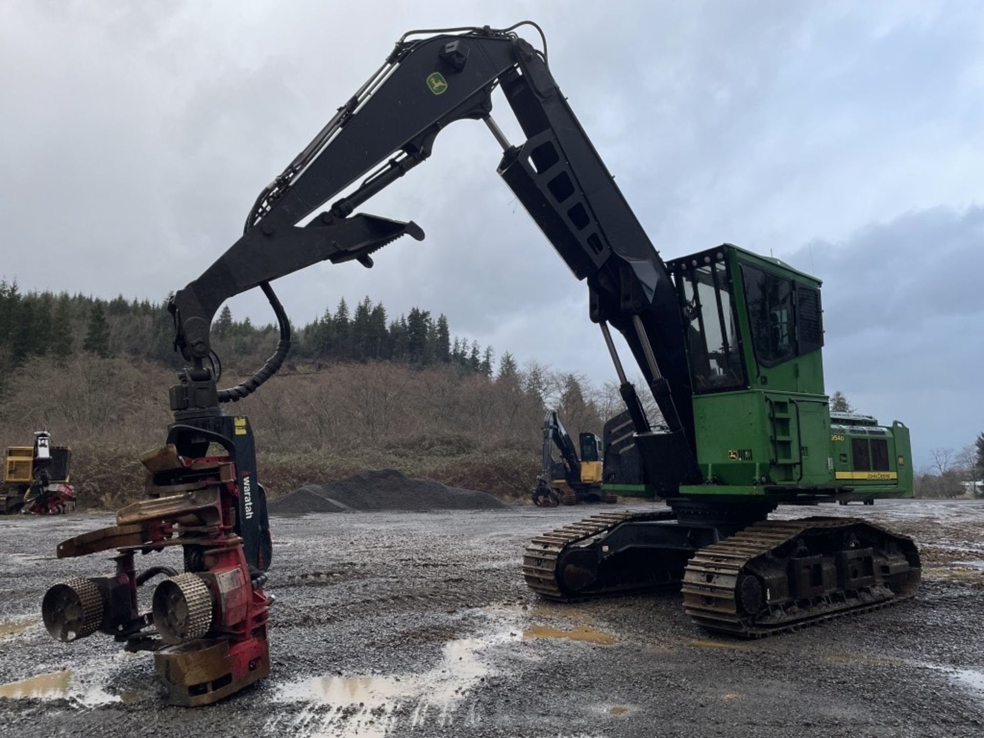 2014 John Deere 2954D Processor w/Waratah HTH624C