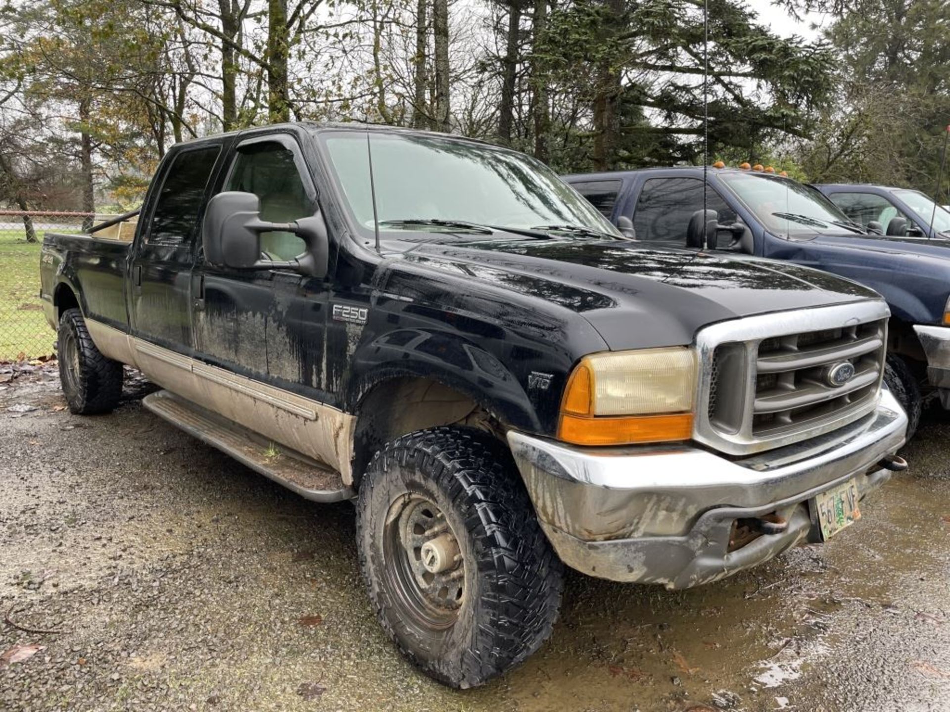 1999 Ford F250 SD 4x4 Crew Cab Pickup - Image 2 of 16