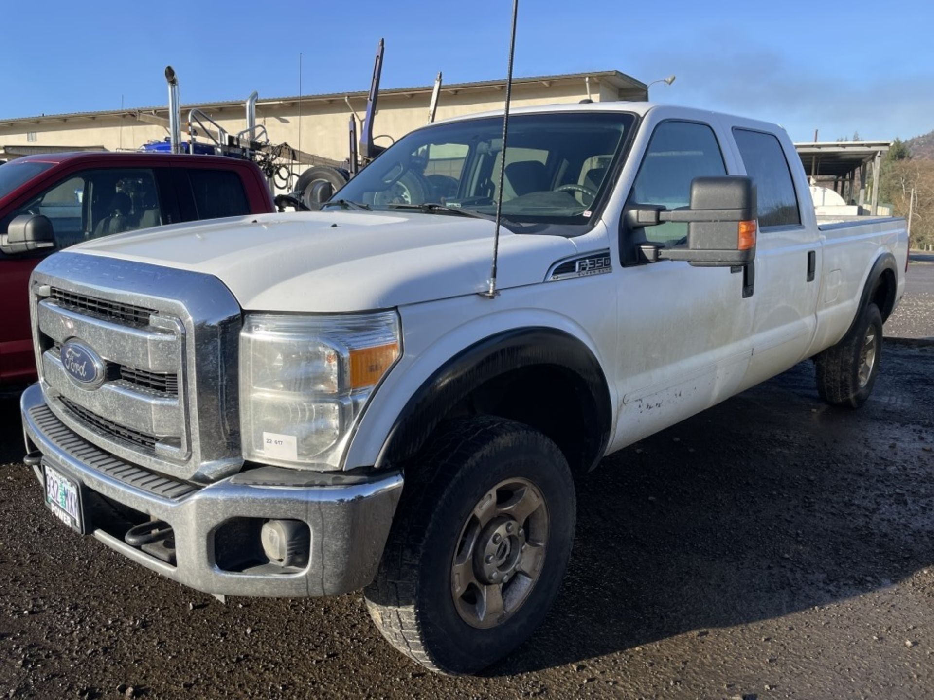 2015 Ford F350 XLT SD 4x4 Crew Cab Pickup