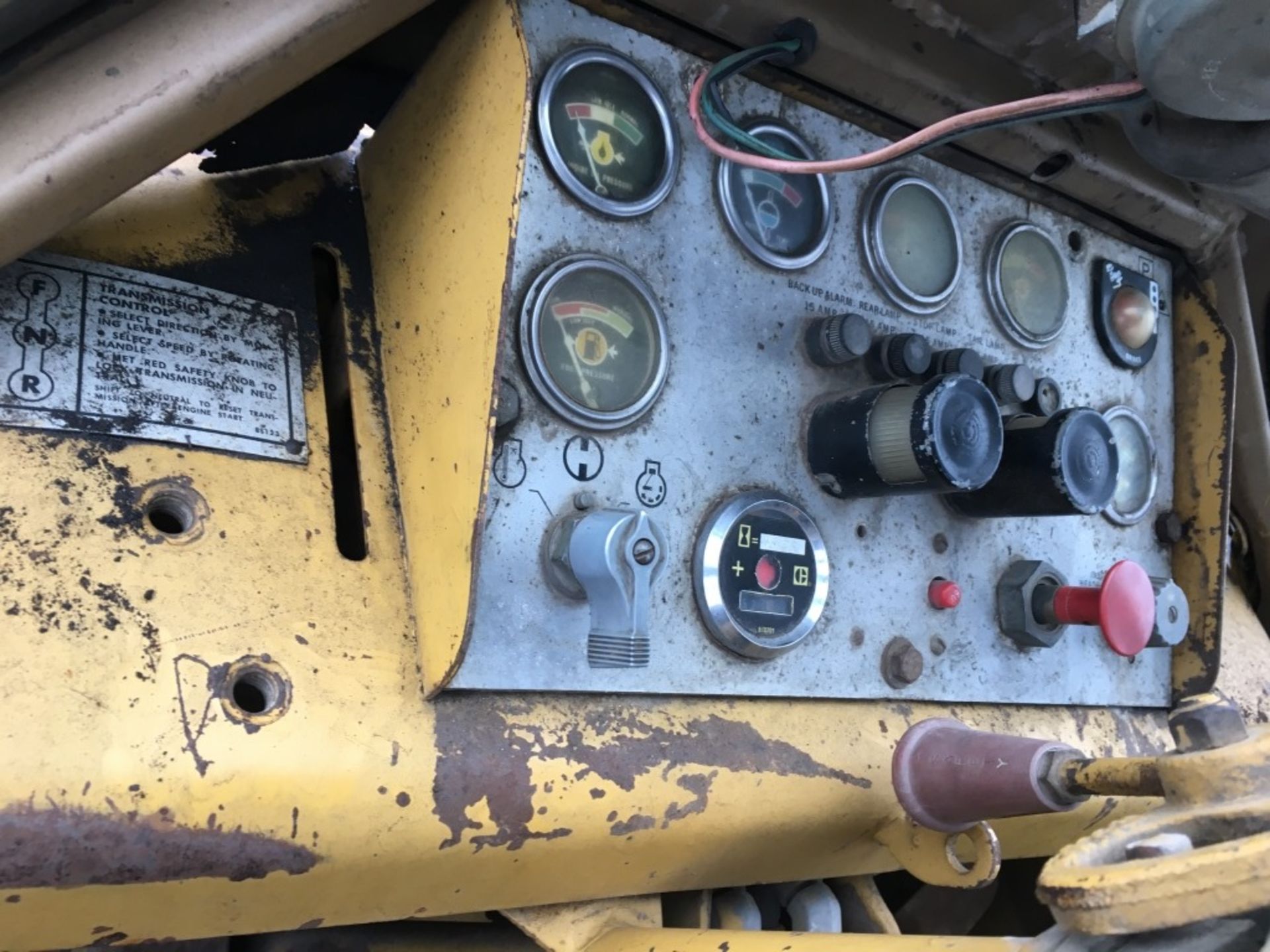 1980 Caterpillar 966C Wheel Loader - Image 27 of 34