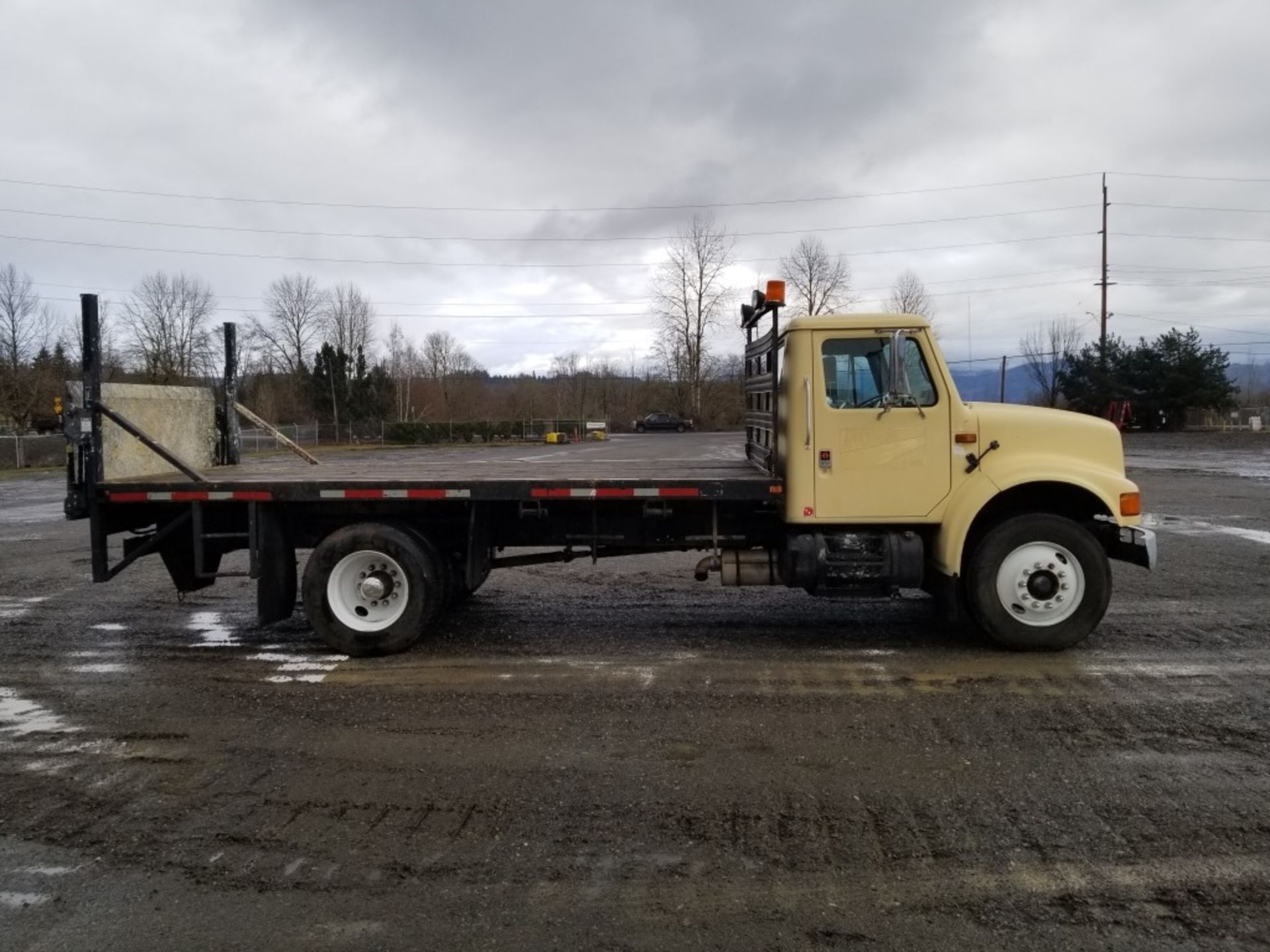 1990 International 4600 S/A Flatbed - Bild 3 aus 21