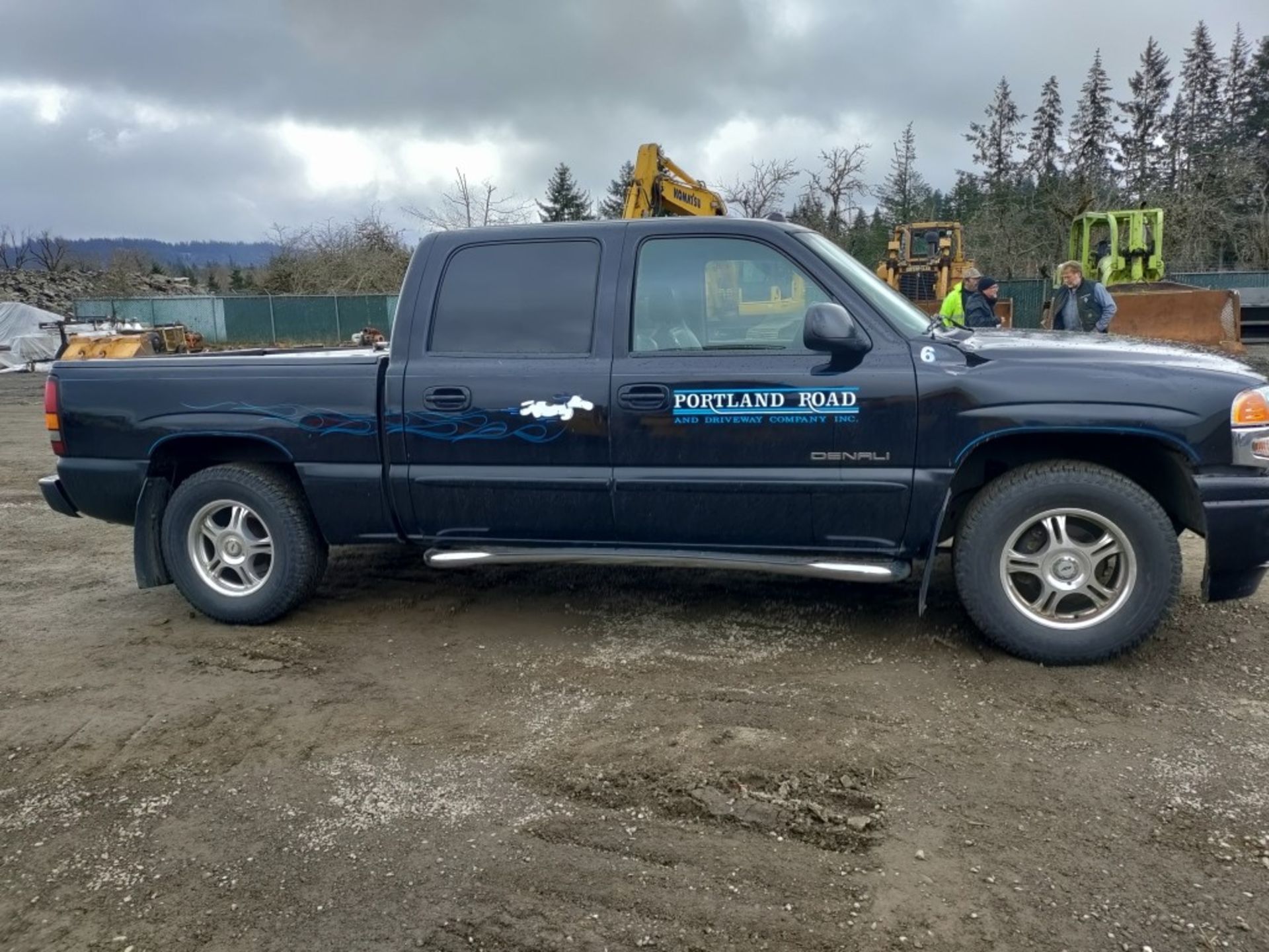 2005 GMC Sierra Denali Crew Cab Pickup - Bild 3 aus 30