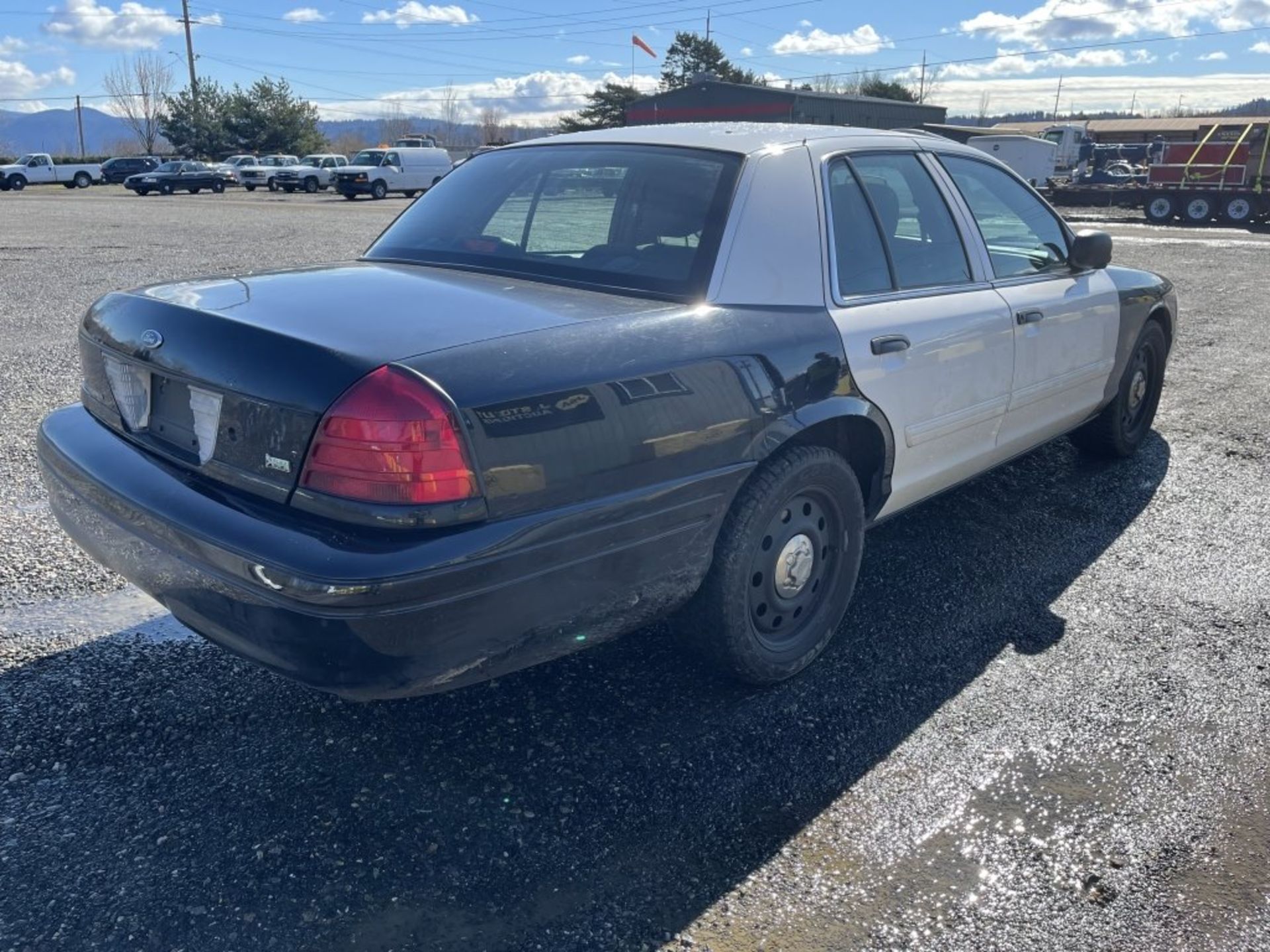 2011 Ford Crown Victoria Sedan - Bild 4 aus 21