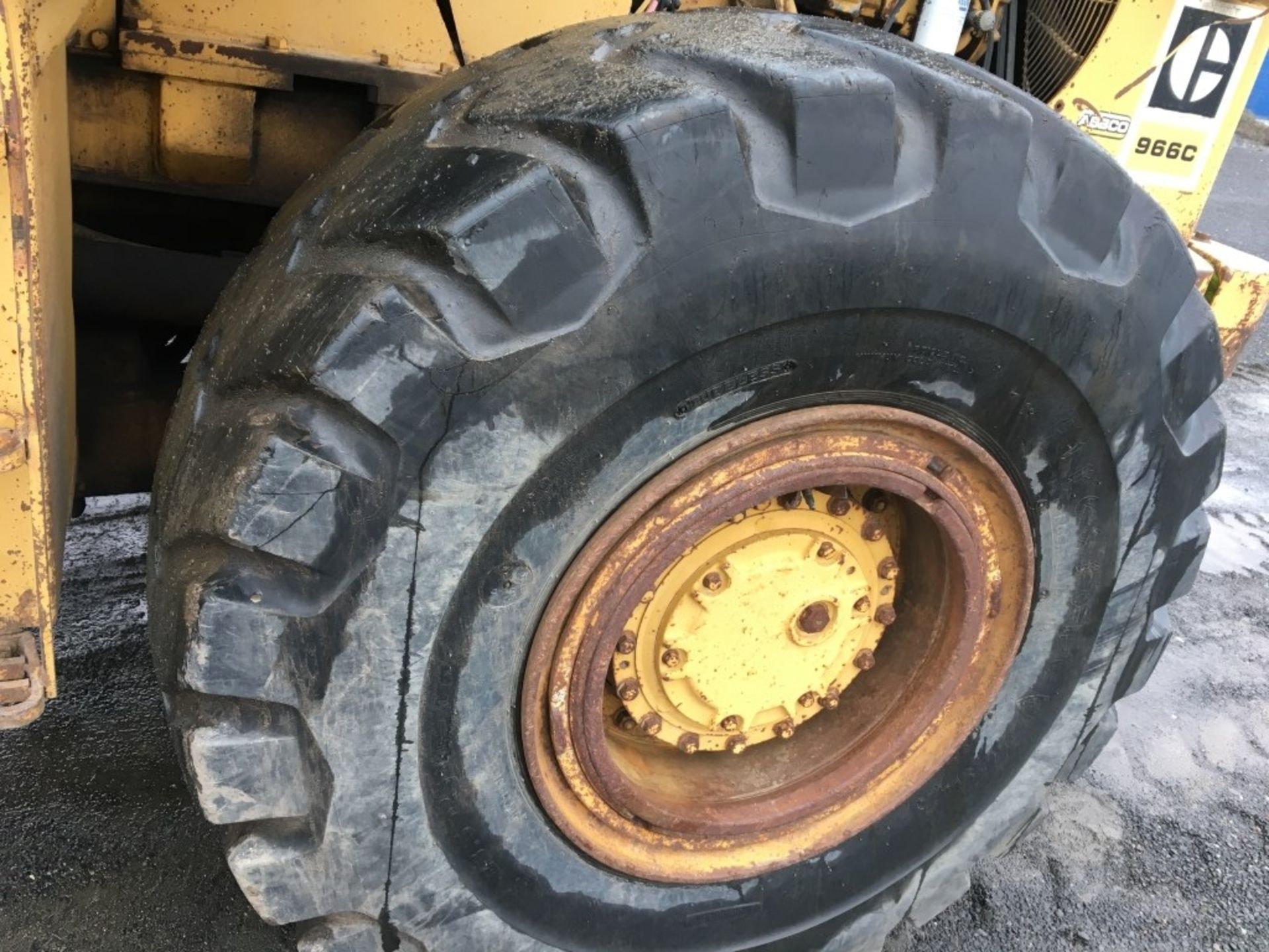 1980 Caterpillar 966C Wheel Loader - Image 10 of 34