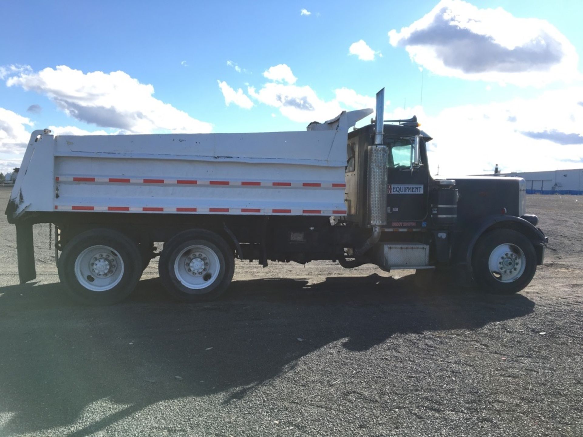 1981 Peterbilt T/A Dump Truck - Bild 6 aus 35