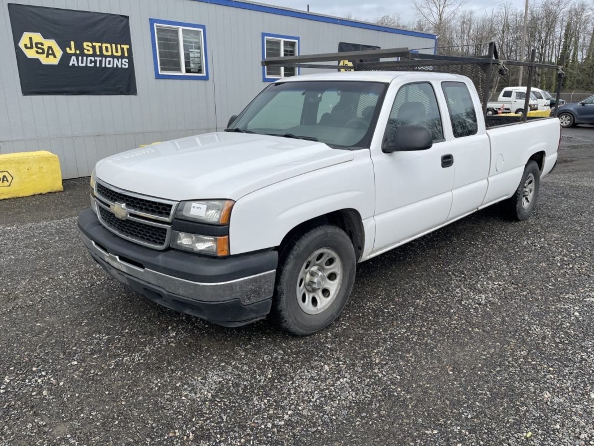 2007 Chevrolet Silverado Extra Cab Pickup