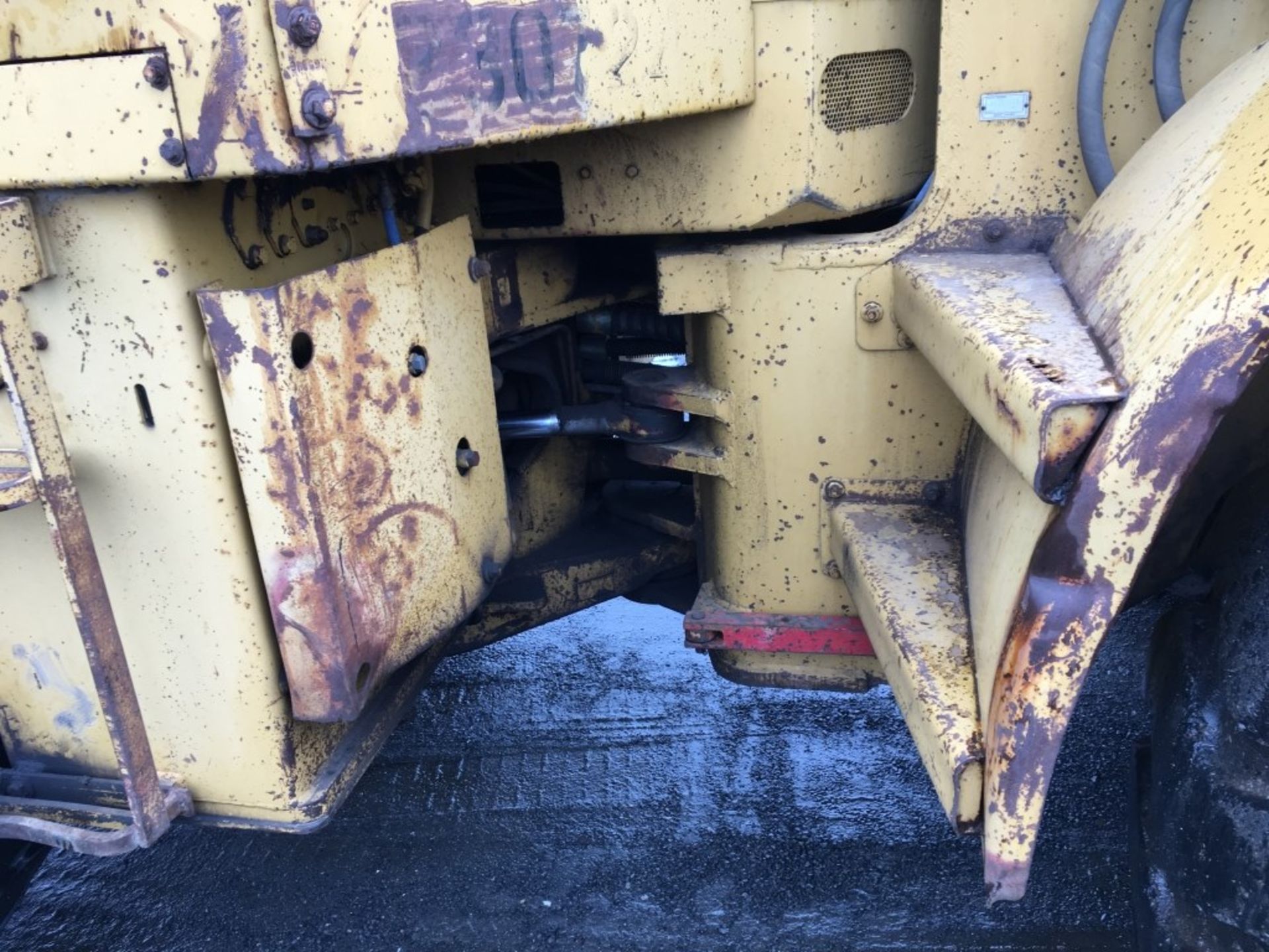 1980 Caterpillar 966C Wheel Loader - Image 17 of 34