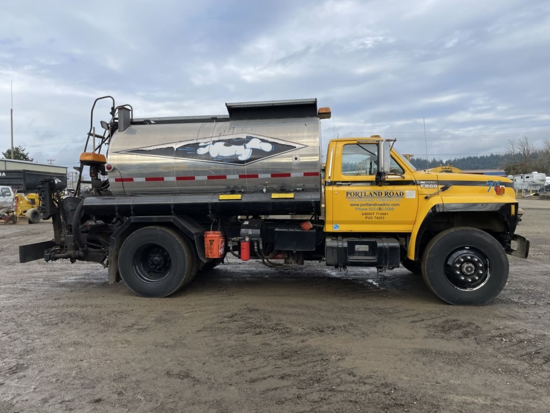 1989 Ford F800 Tack Truck - Bild 3 aus 39