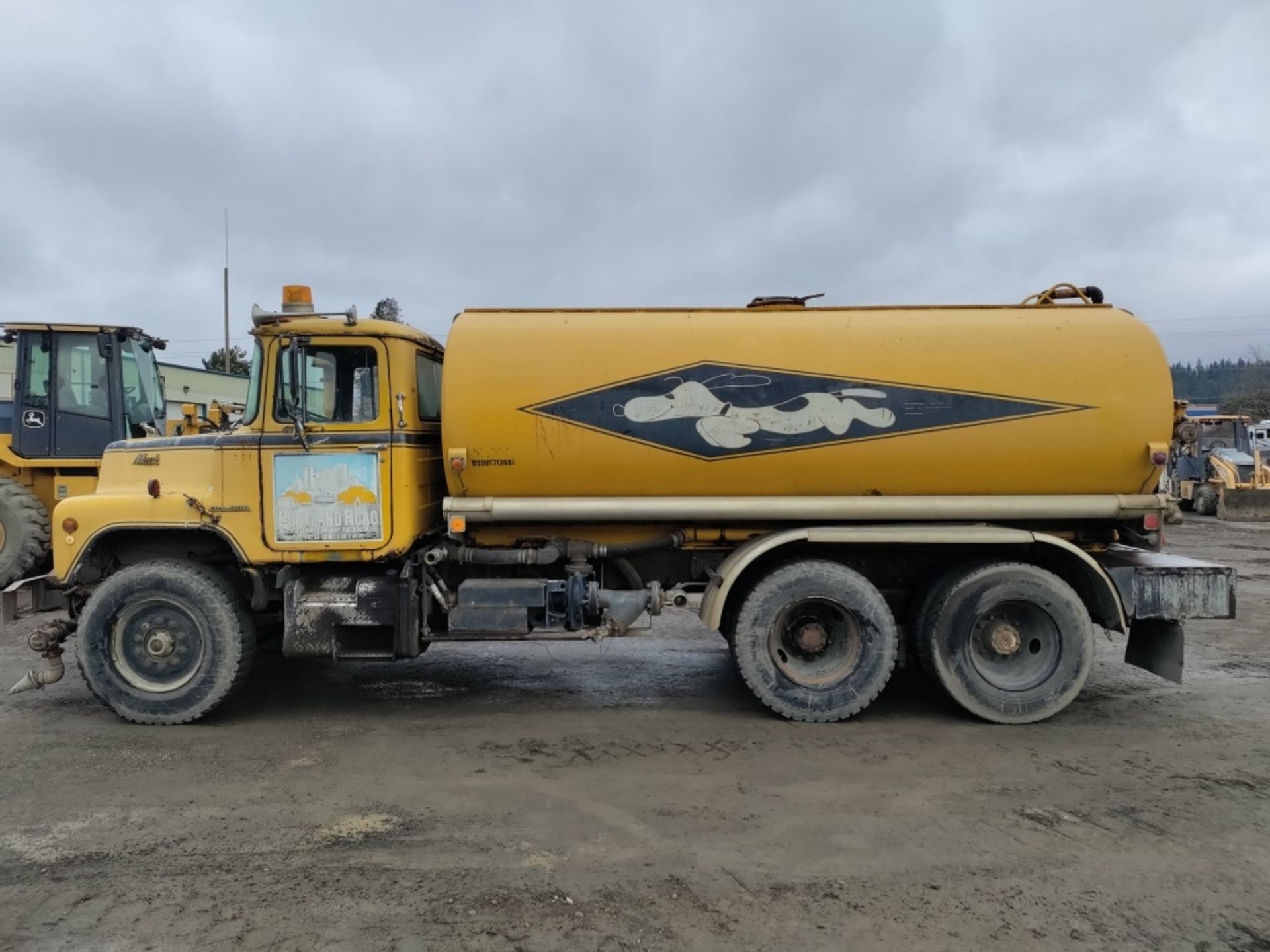 1971 Mack DM-600 T/A Water Truck - Bild 7 aus 27