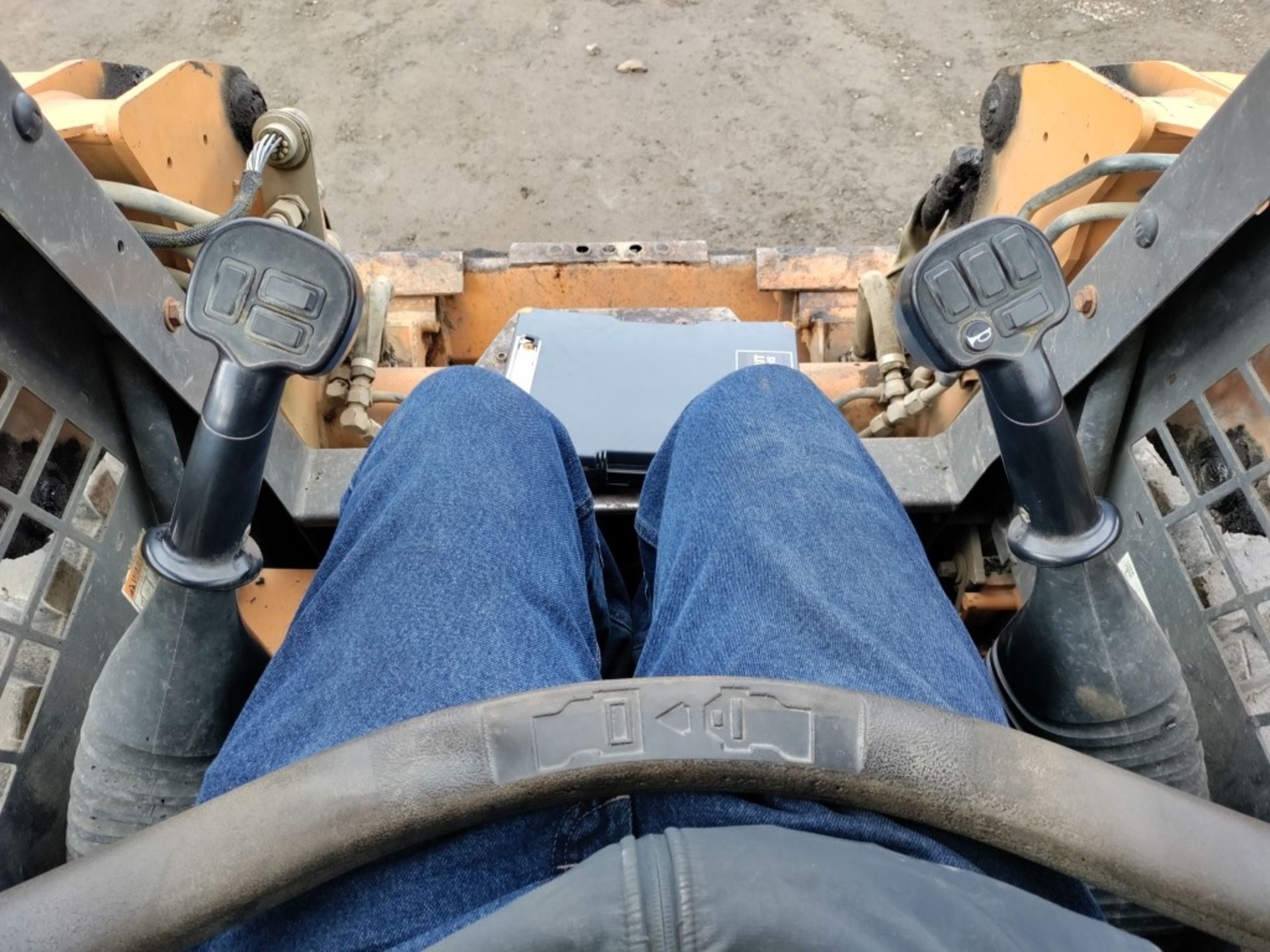 2006 Case 420 Skid Steer - Image 20 of 22