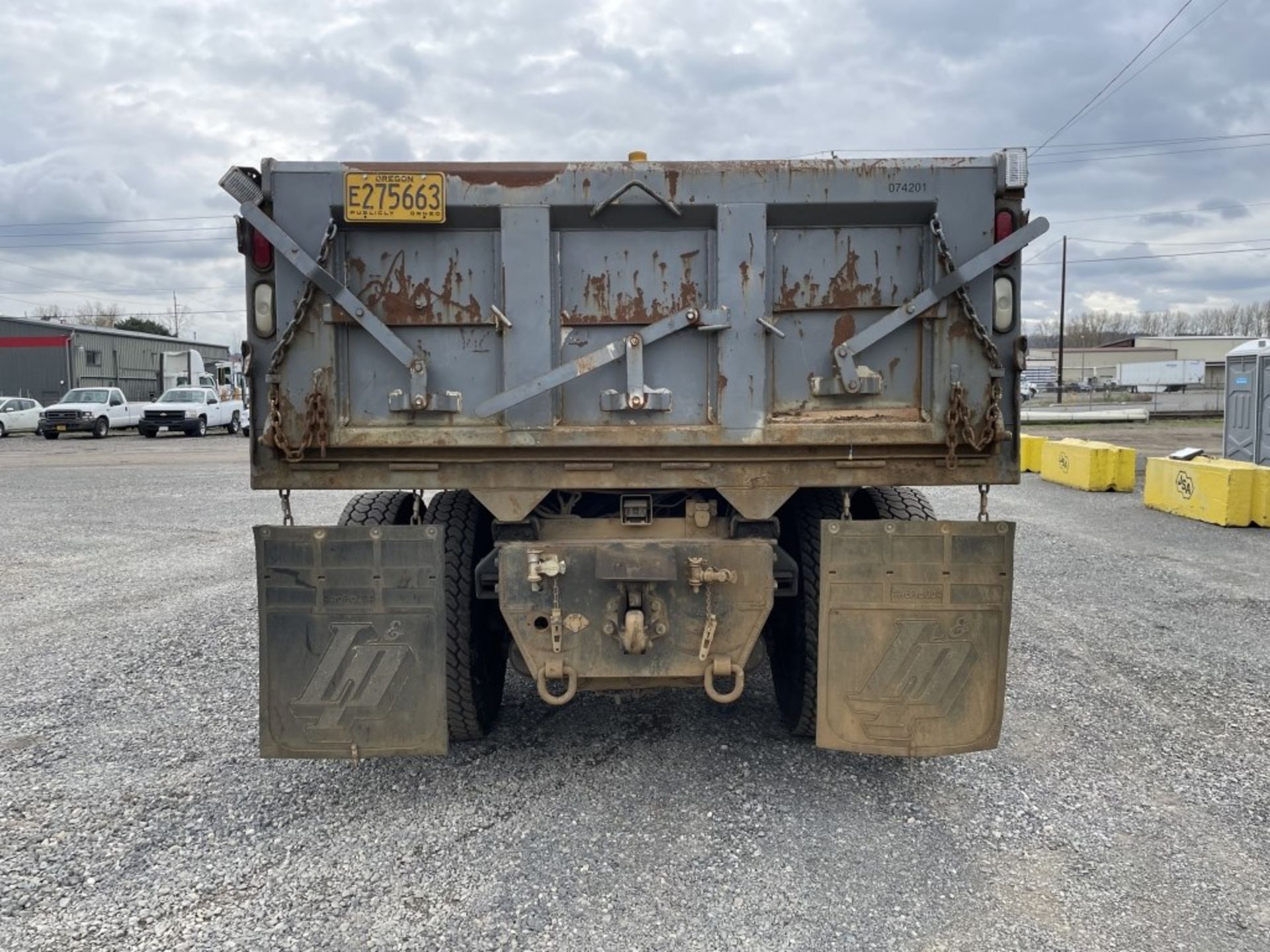 2007 Sterling Acterra S/A Dump Truck - Image 5 of 39