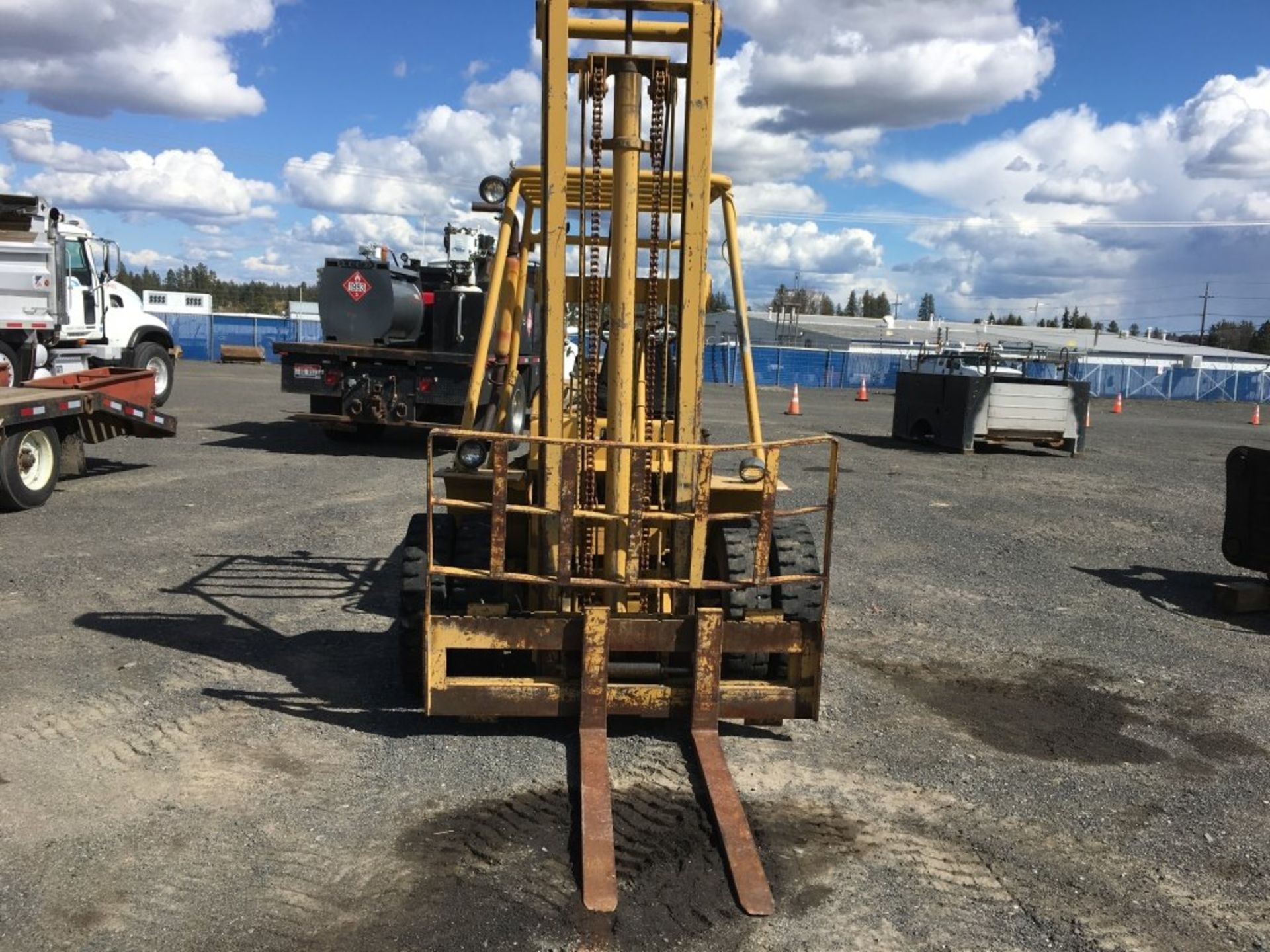 Allis Chalmers 500 Forklift - Image 8 of 27