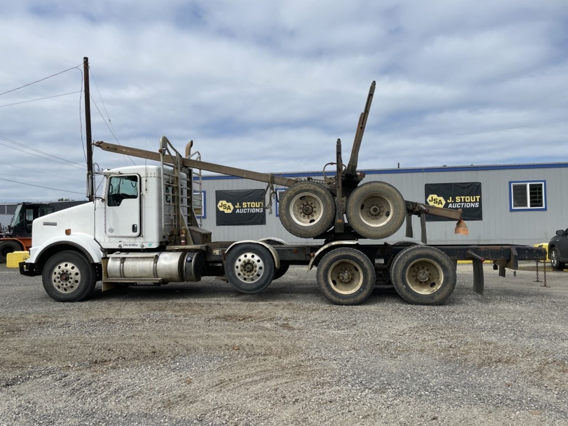 2012 Kenworth T800 Tri-Axle Log Truck - Image 6 of 45