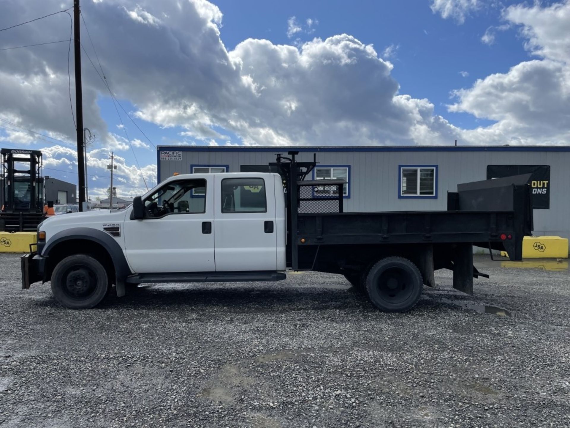 2010 Ford F450 XL 4x4 Crew Cab Flatbed Dump Truck - Image 7 of 36