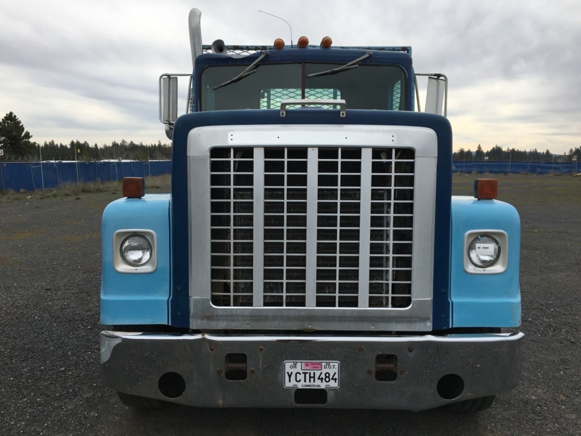 1979 International F4370 T/A Slide Bed Truck - Image 8 of 55