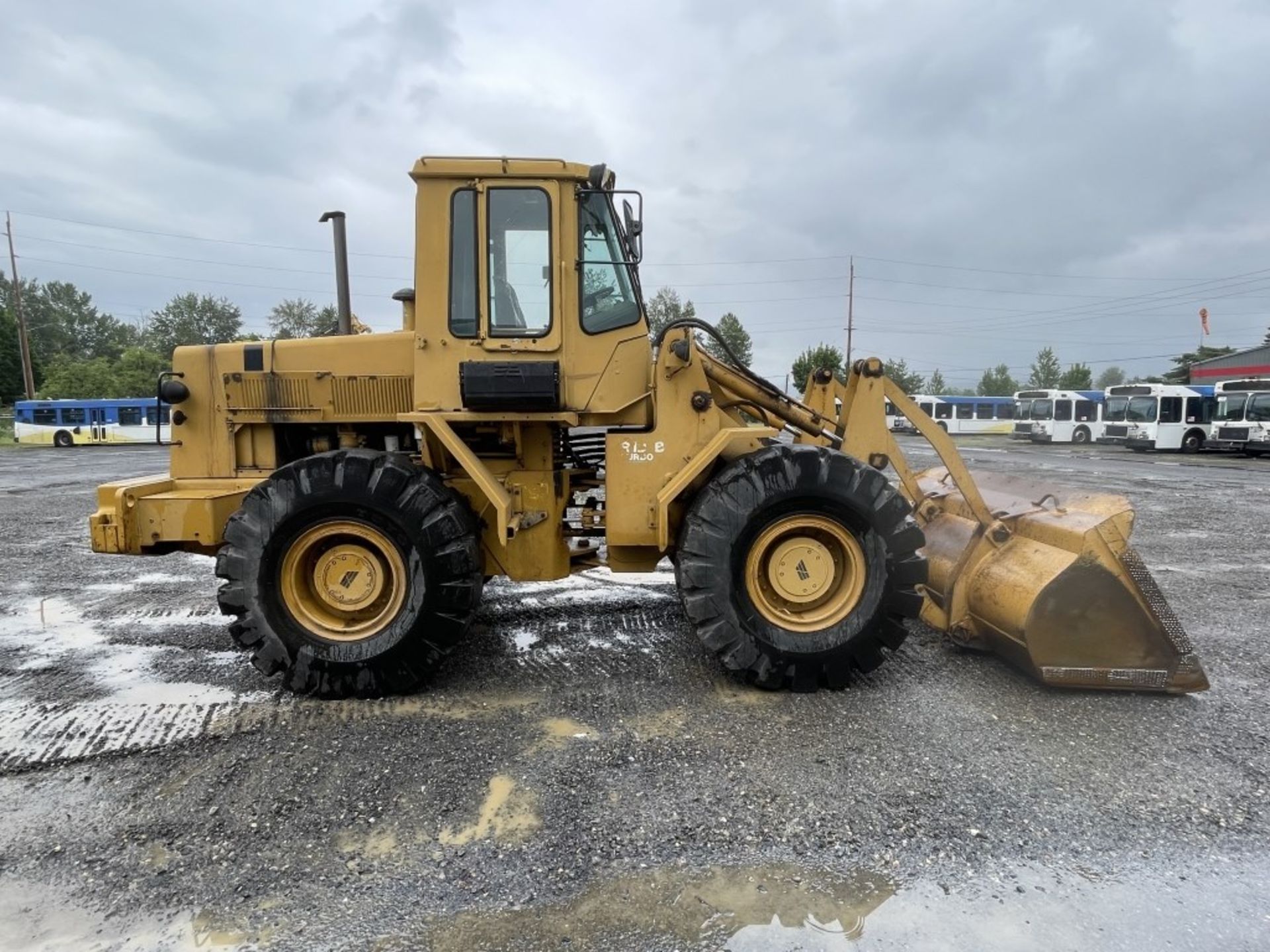 1981 Fiat Allis R12B Wheel Loader - Image 2 of 26