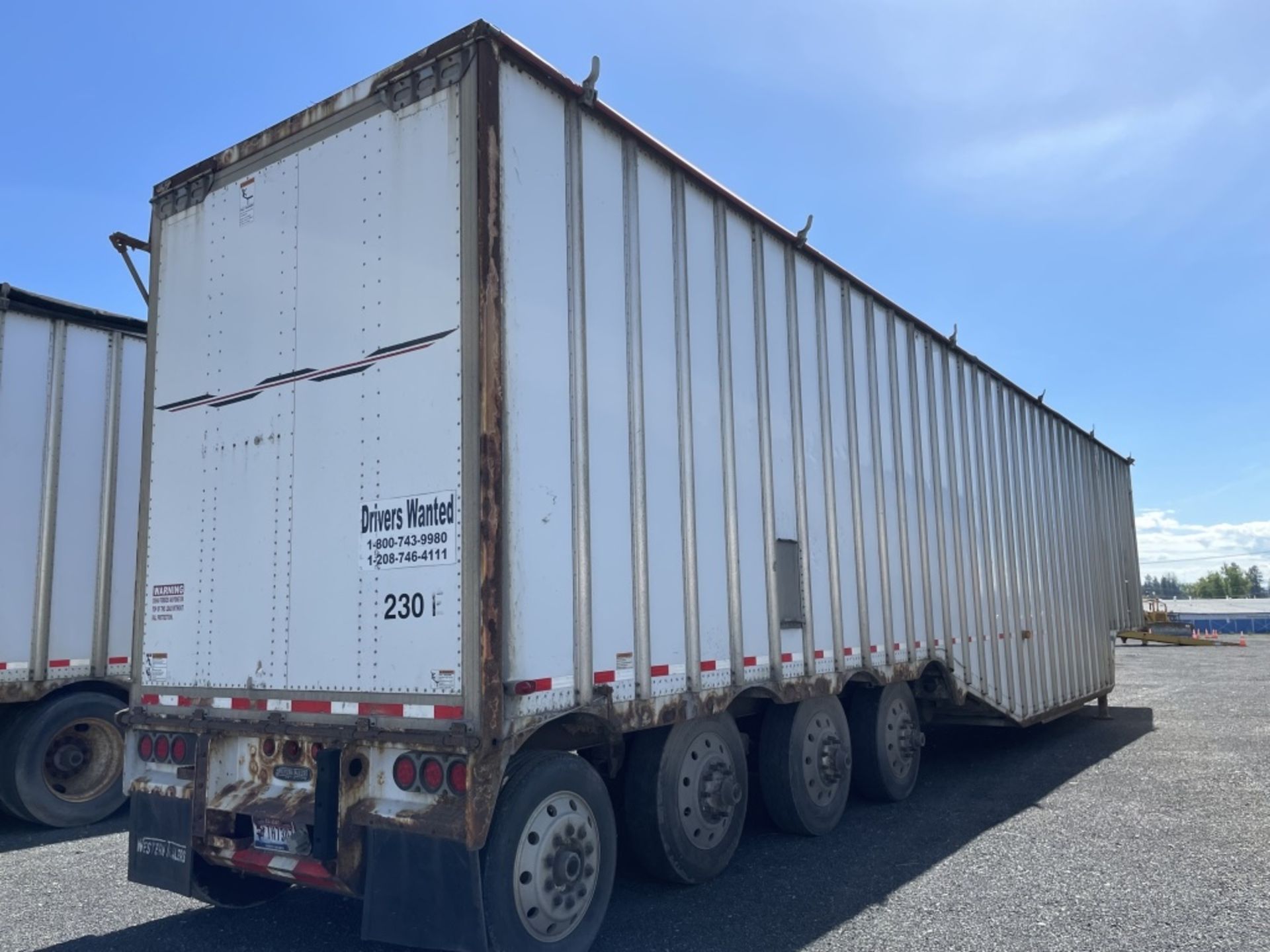 2008 Western Quad Axle Possum Belly Chip Trailer - Image 3 of 24